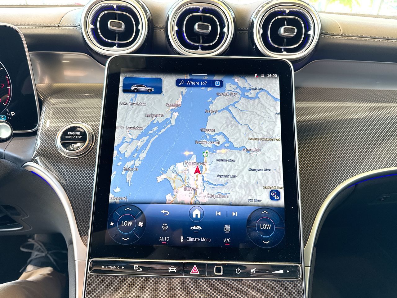 2025 Mercedes-Benz GLC300 in Vancouver, British Columbia