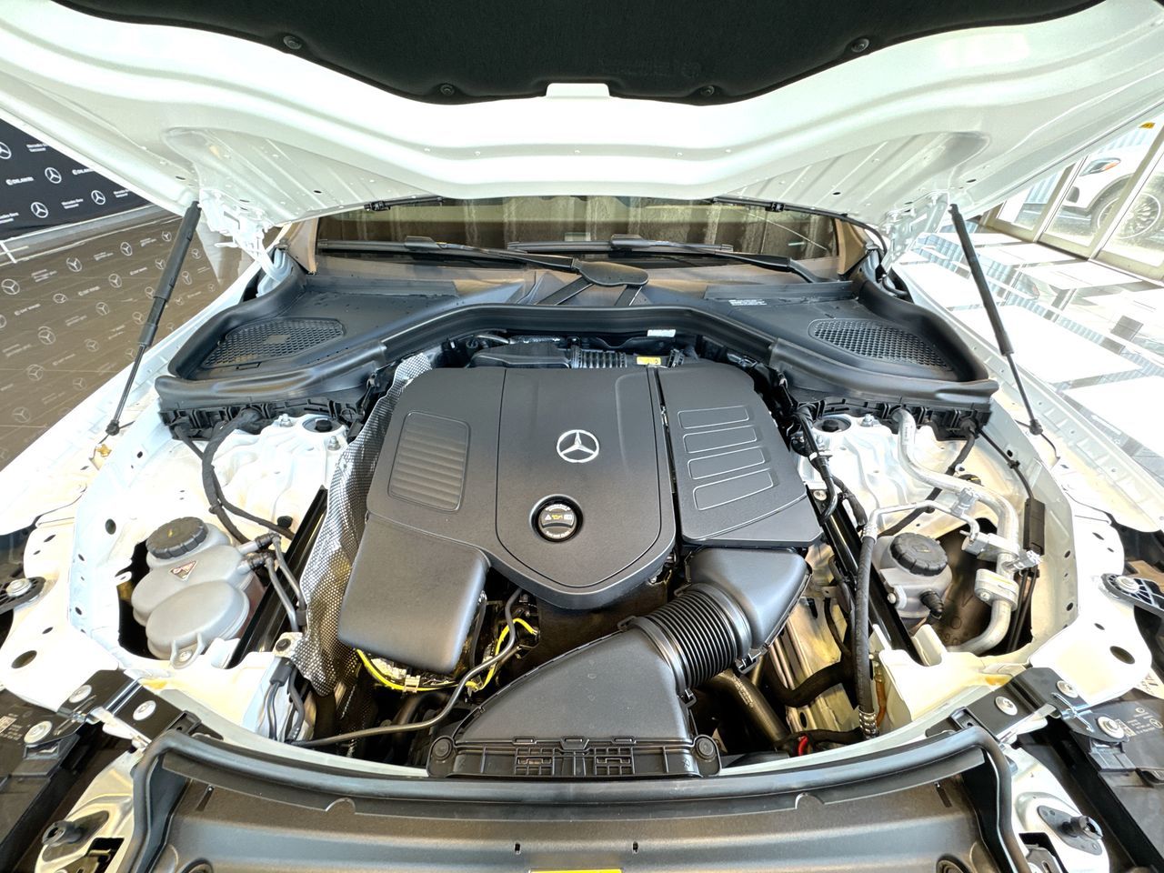 2025 Mercedes-Benz GLC300 in Vancouver, British Columbia