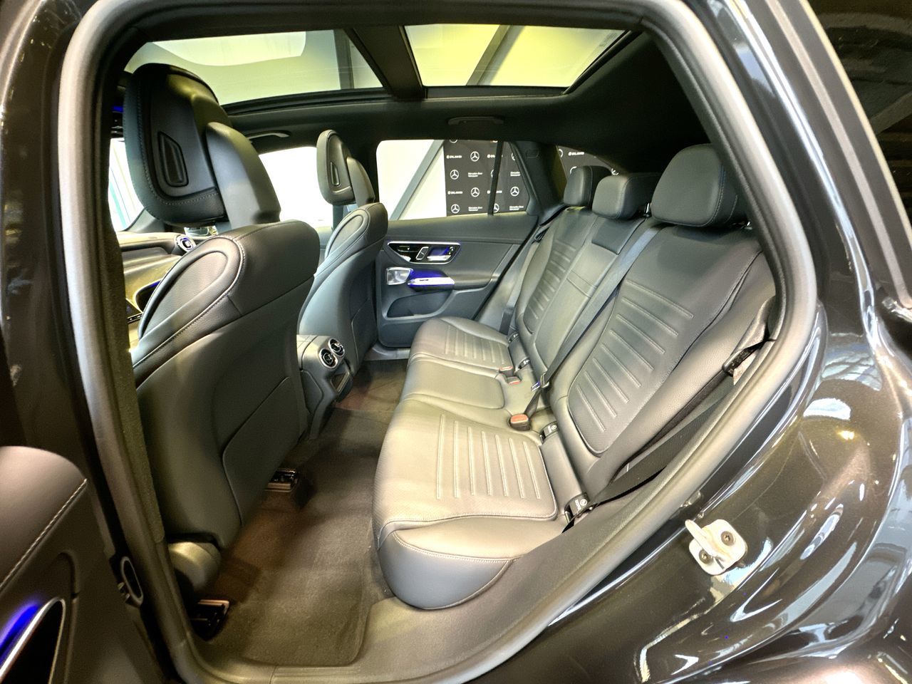 2025 Mercedes-Benz GLC300 in Vancouver, British Columbia