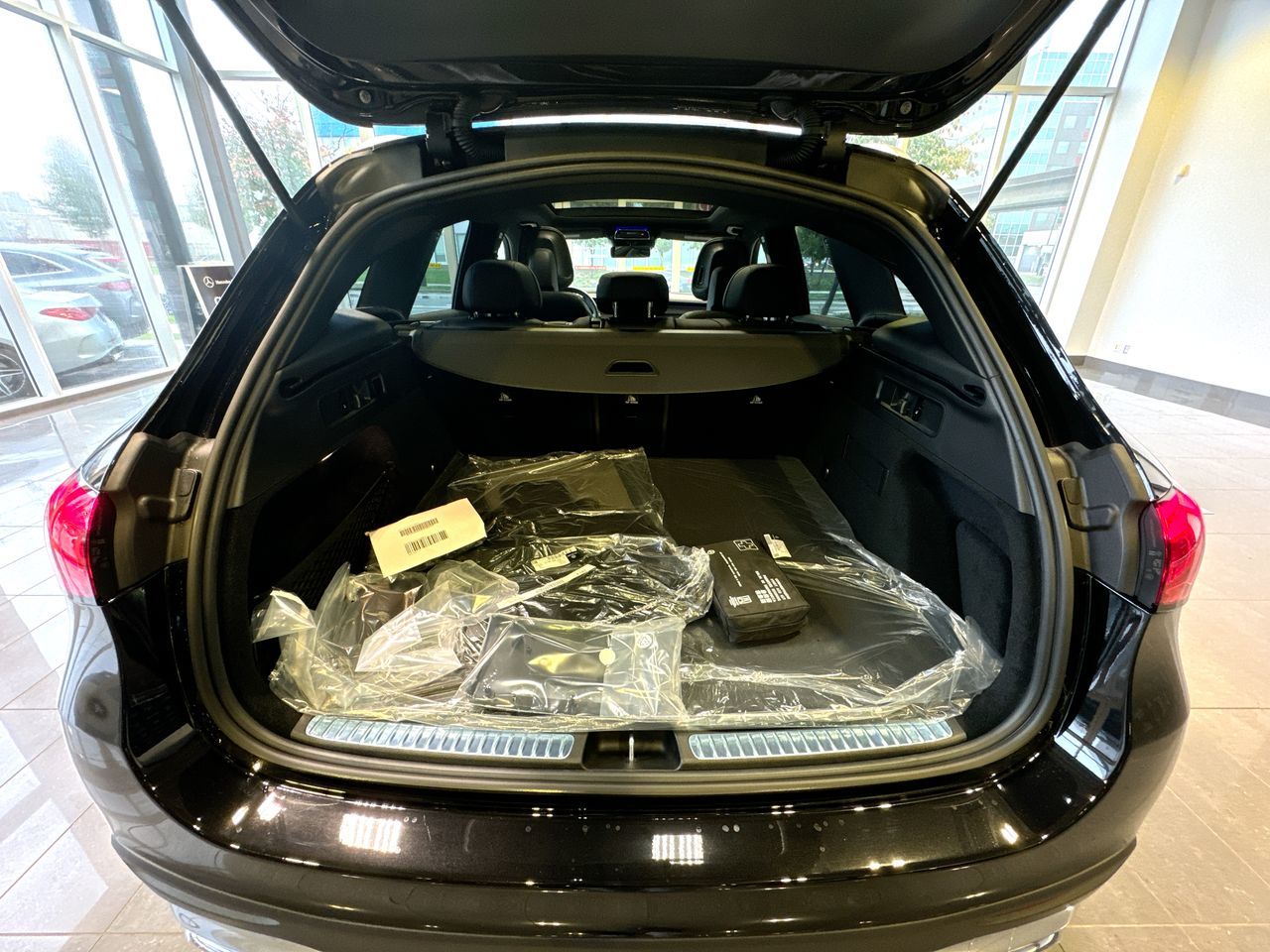 2025 Mercedes-Benz GLC300 in Vancouver, British Columbia