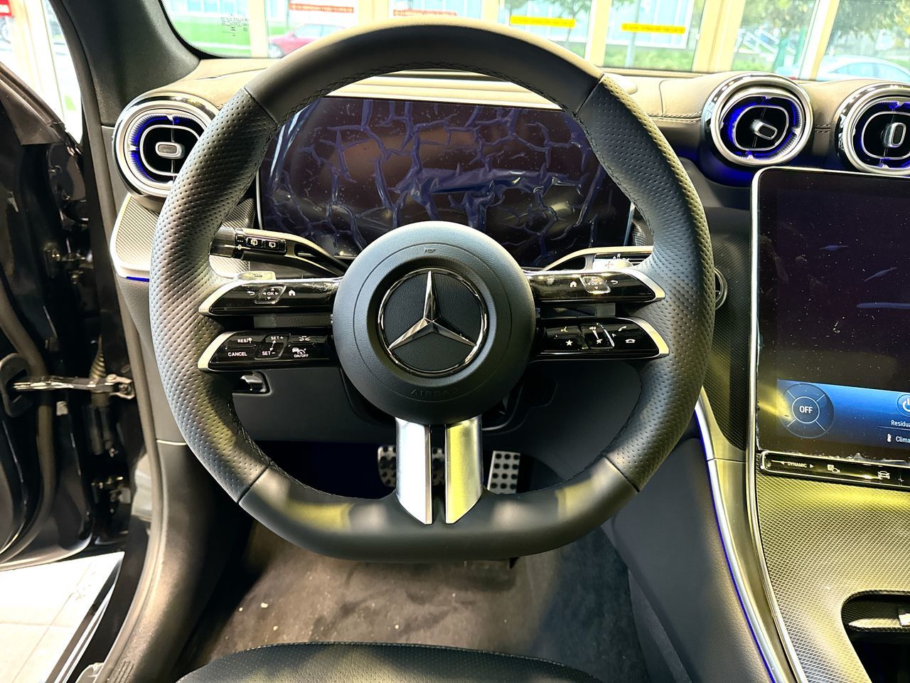 2025 Mercedes-Benz GLC300 in Vancouver, British Columbia