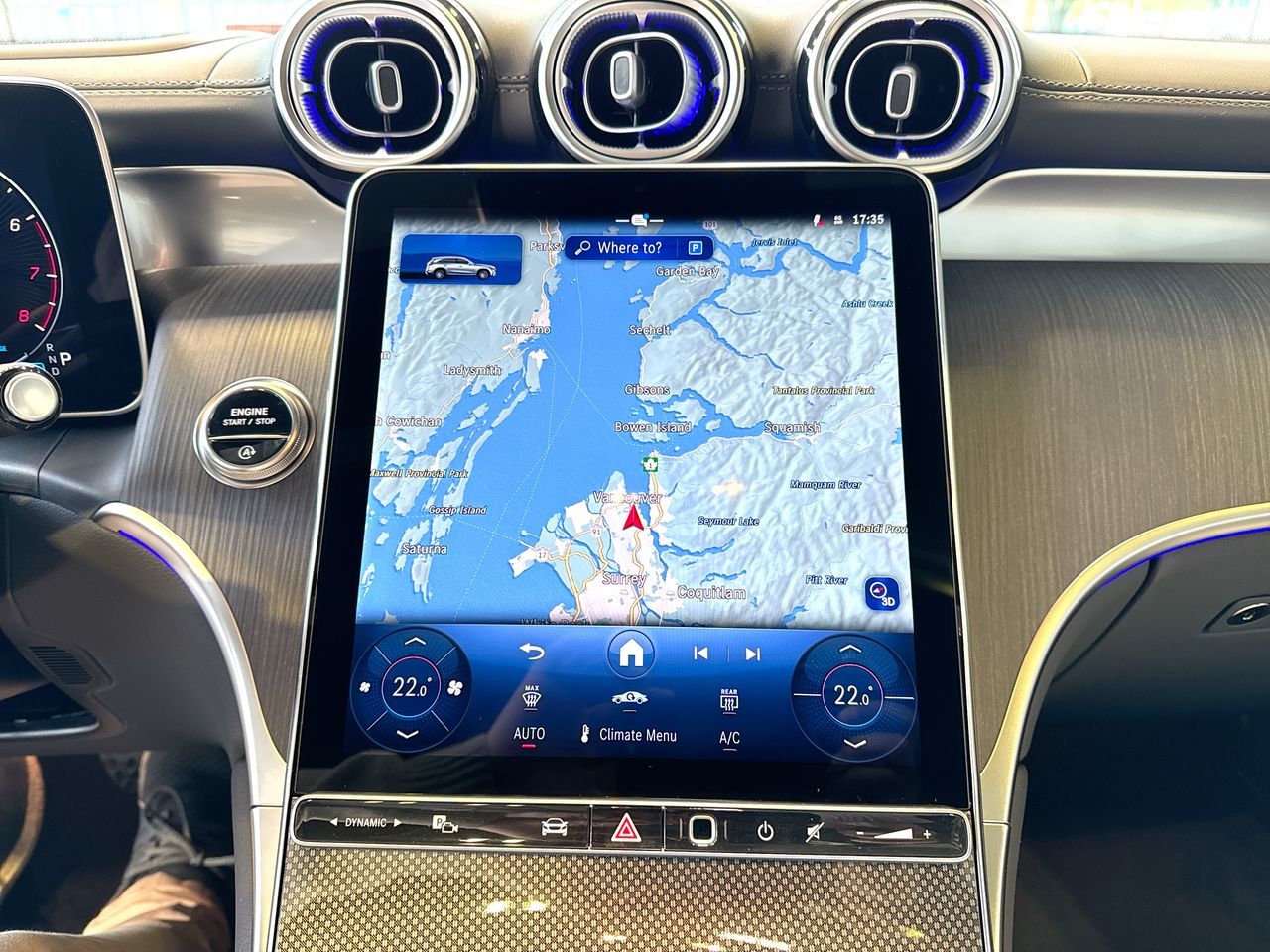 2025 Mercedes-Benz GLC300 in Vancouver, British Columbia