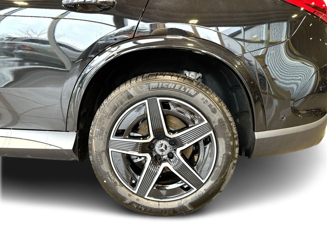 2025 Mercedes-Benz GLC300 in Vancouver, British Columbia