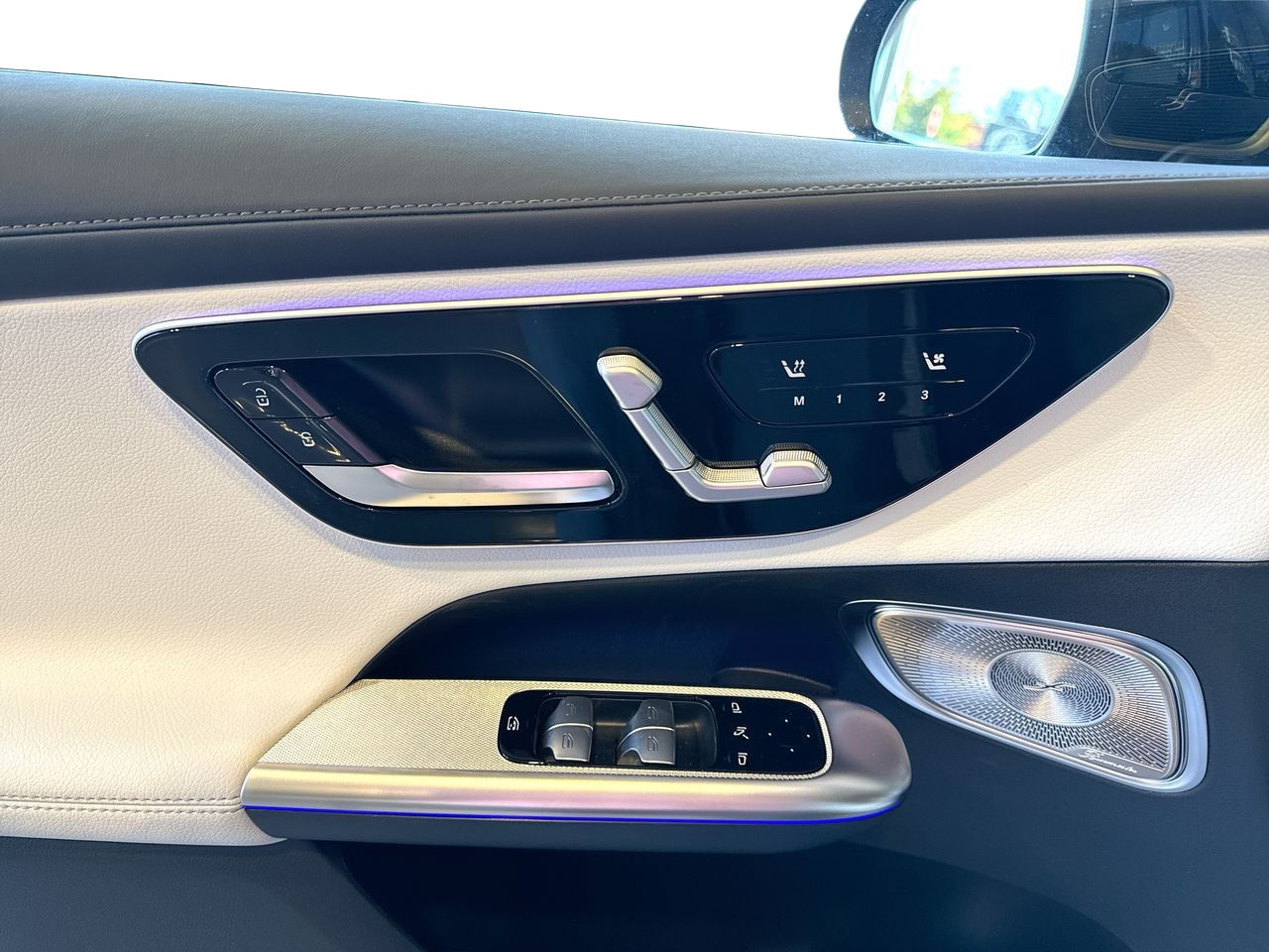 2025 Mercedes-Benz GLC300 in Vancouver, British Columbia