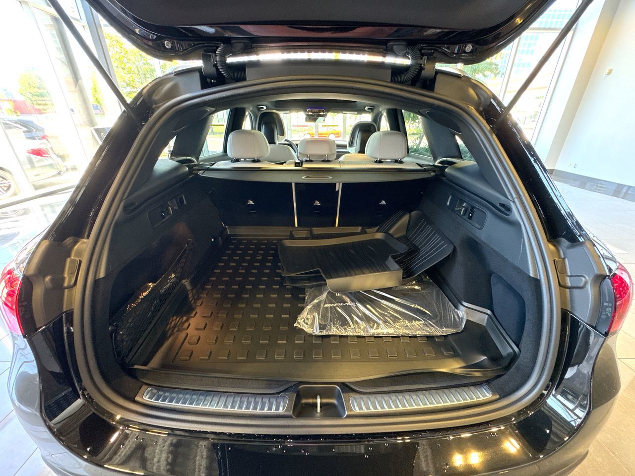 2025 Mercedes-Benz GLC300 in Vancouver, British Columbia