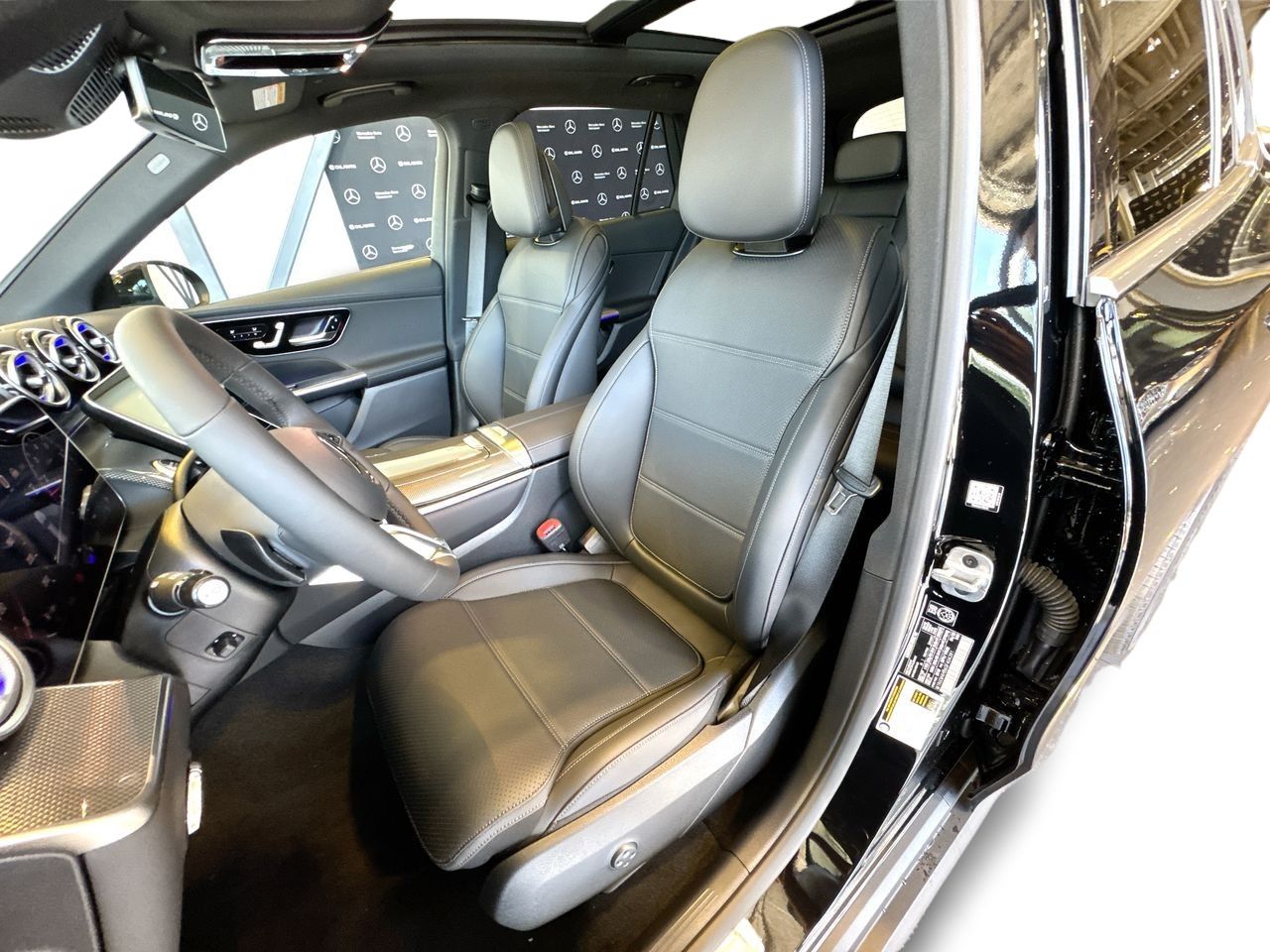 2025 Mercedes-Benz GLC in Vancouver, British Columbia
