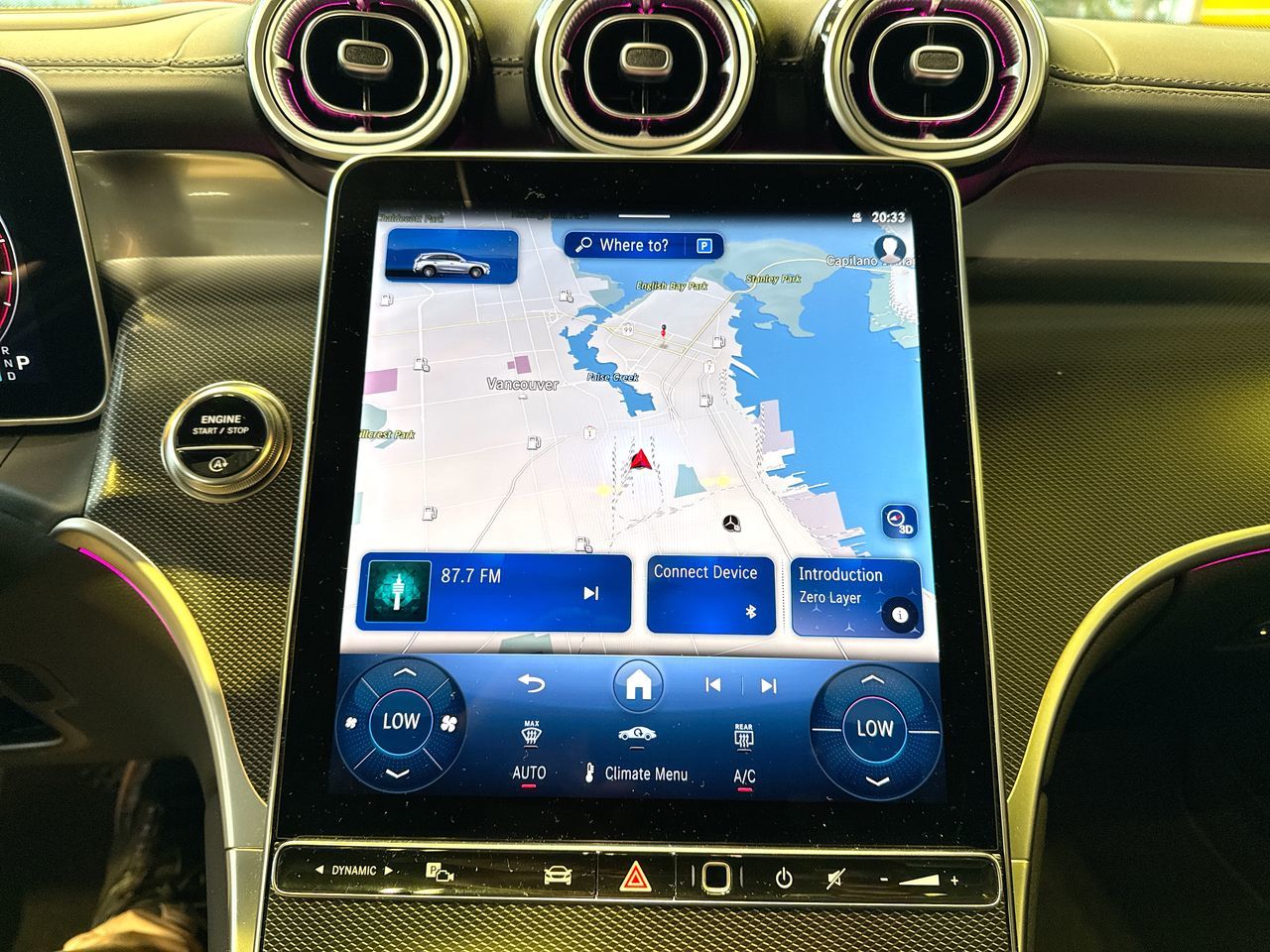 2025 Mercedes-Benz GLC300