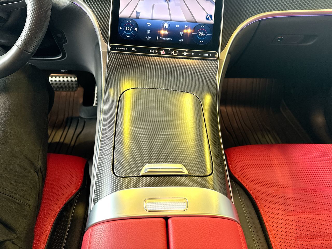 2025 Mercedes-Benz GLC300