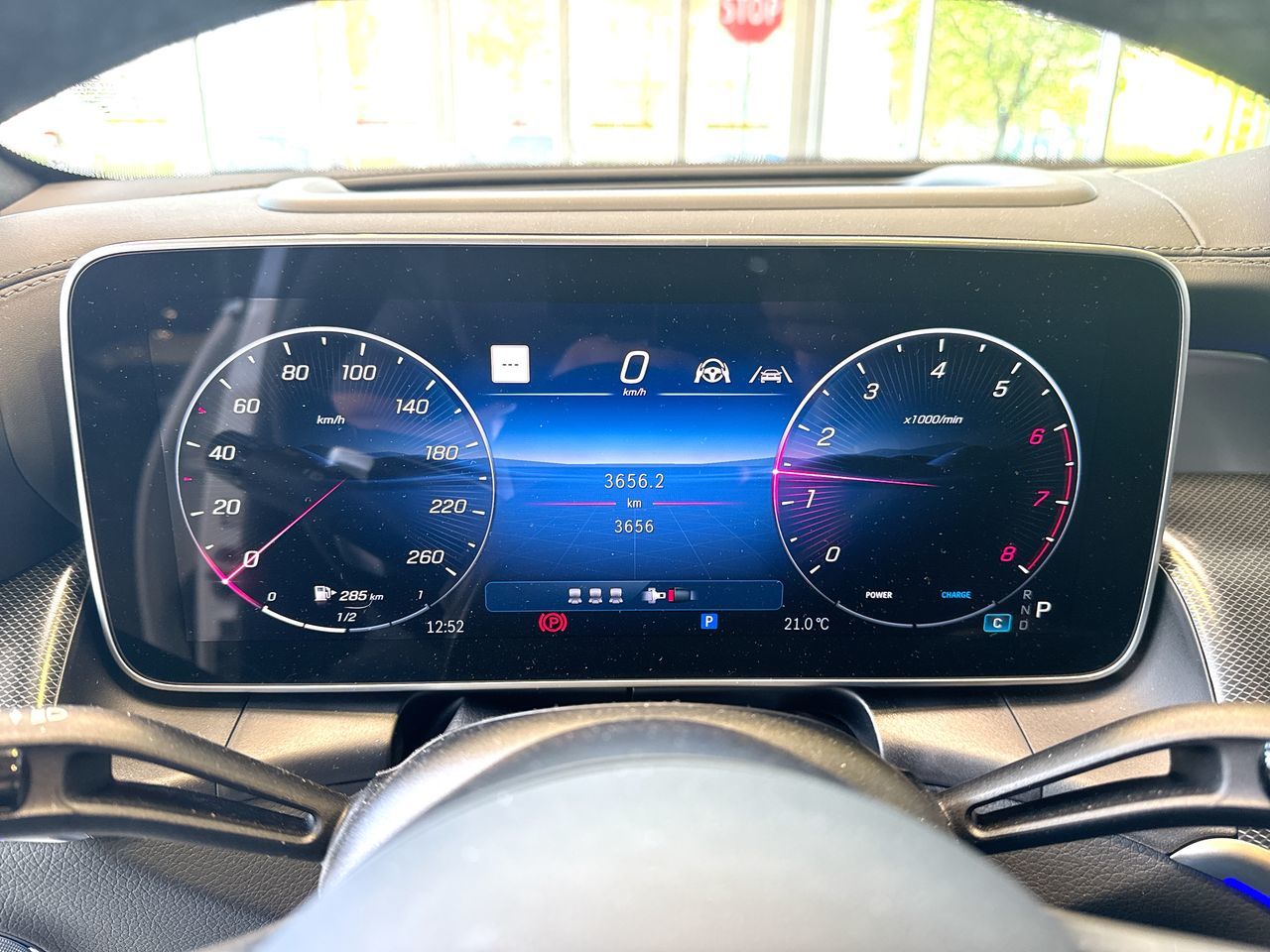 2025 Mercedes-Benz GLC300