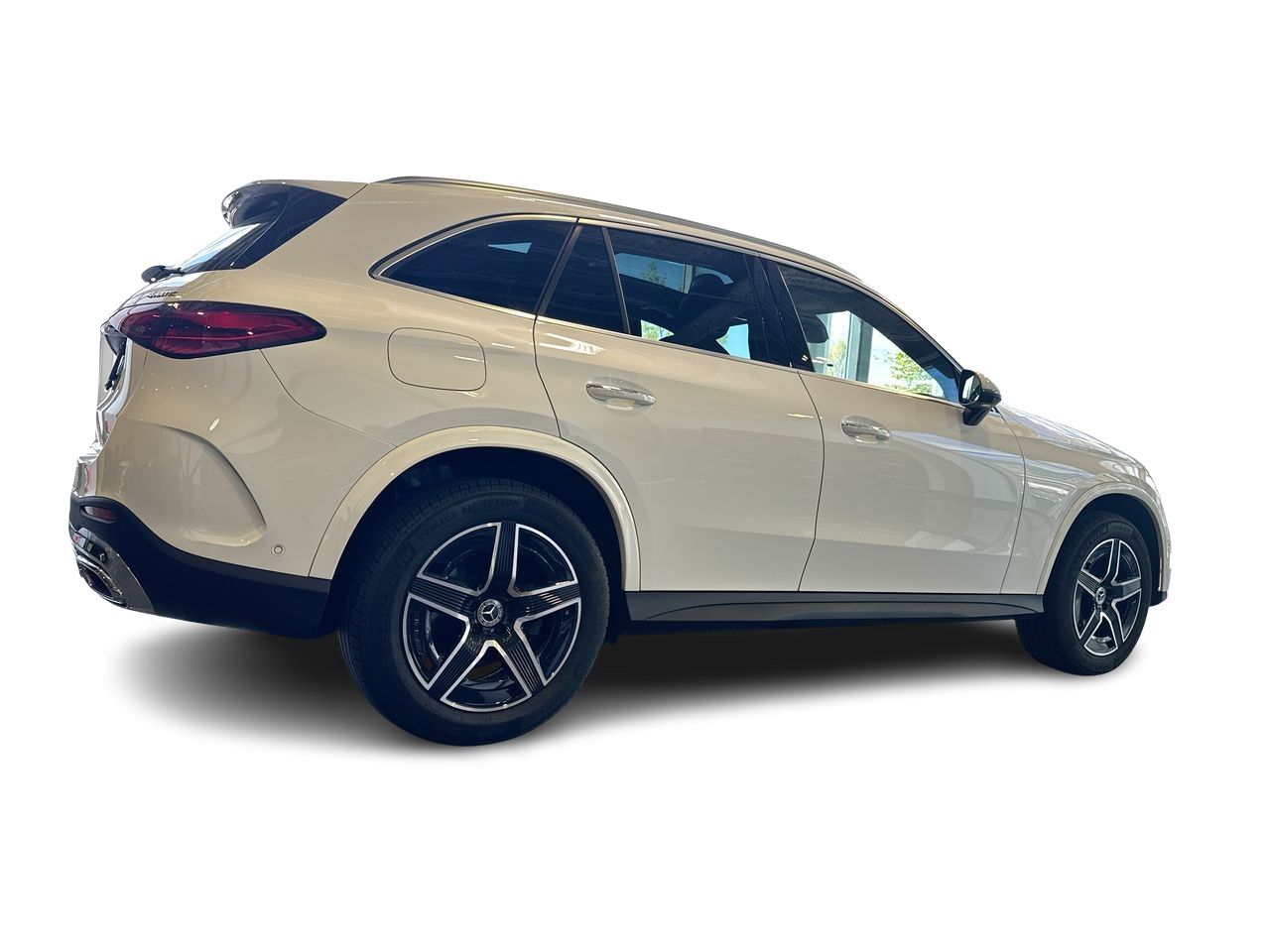2025 Mercedes-Benz GLC300