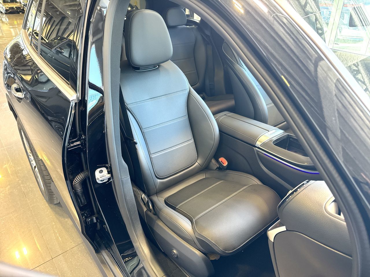 Mercedes-Benz GLC  2026 à Vancouver, Colombie-Britannique