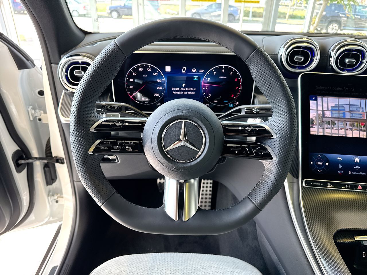 2026 Mercedes-Benz GLC300