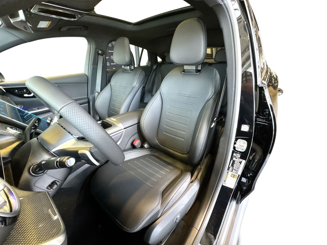 2027 Mercedes-Benz GLC