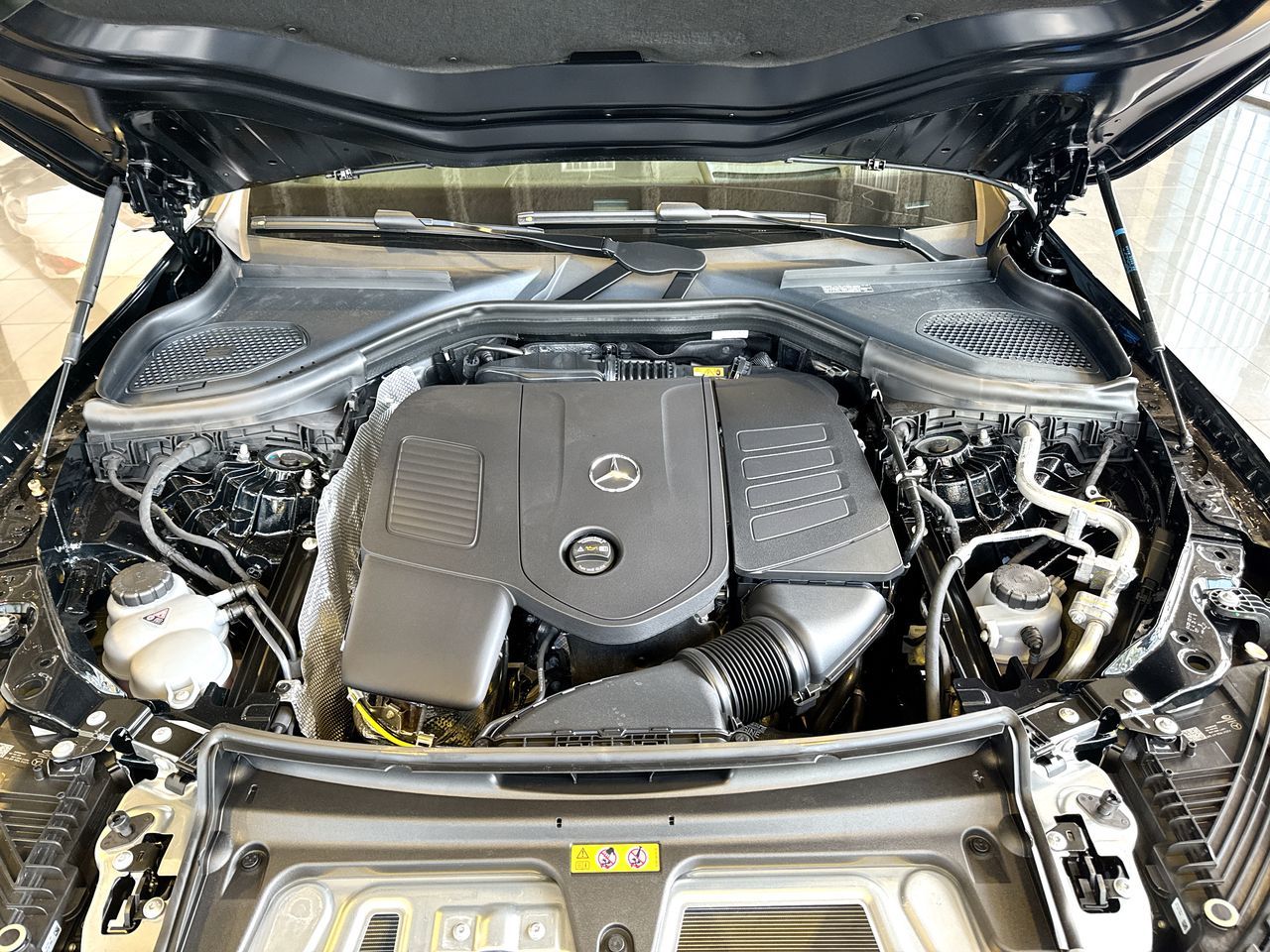 2027 Mercedes-Benz GLC