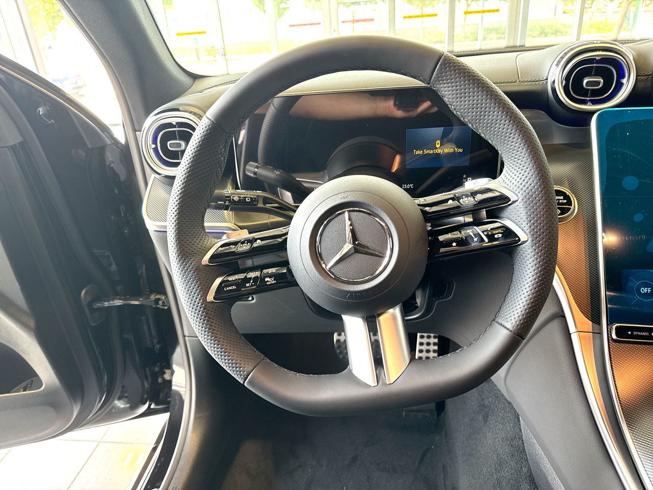 2027 Mercedes-Benz GLC