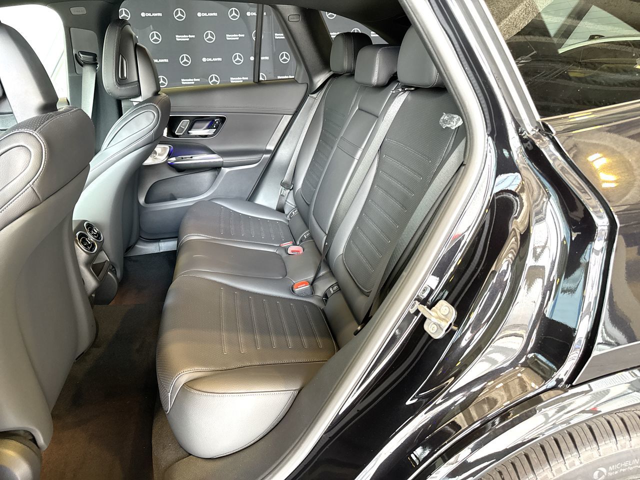 2027 Mercedes-Benz GLC