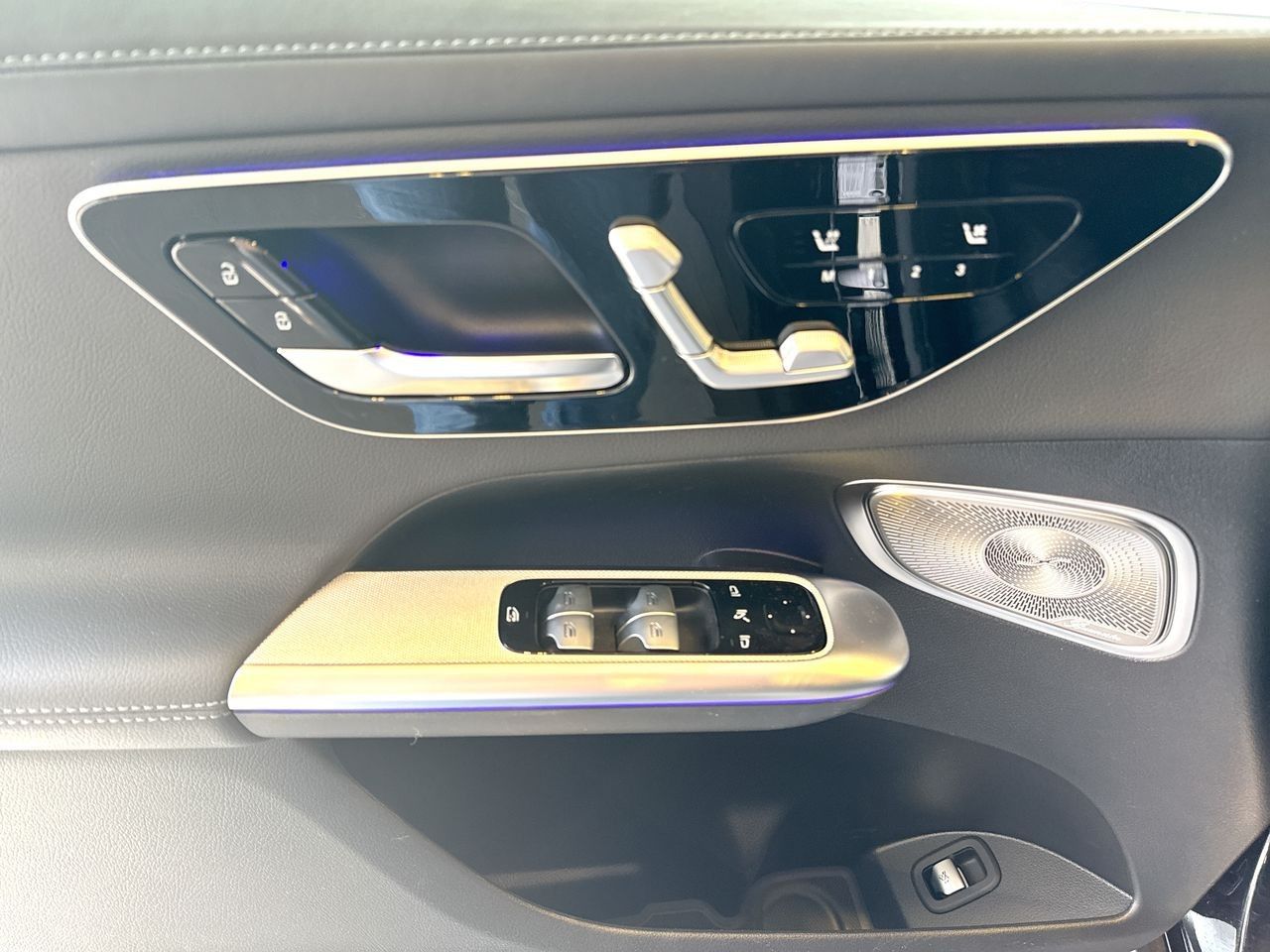 2027 Mercedes-Benz GLC