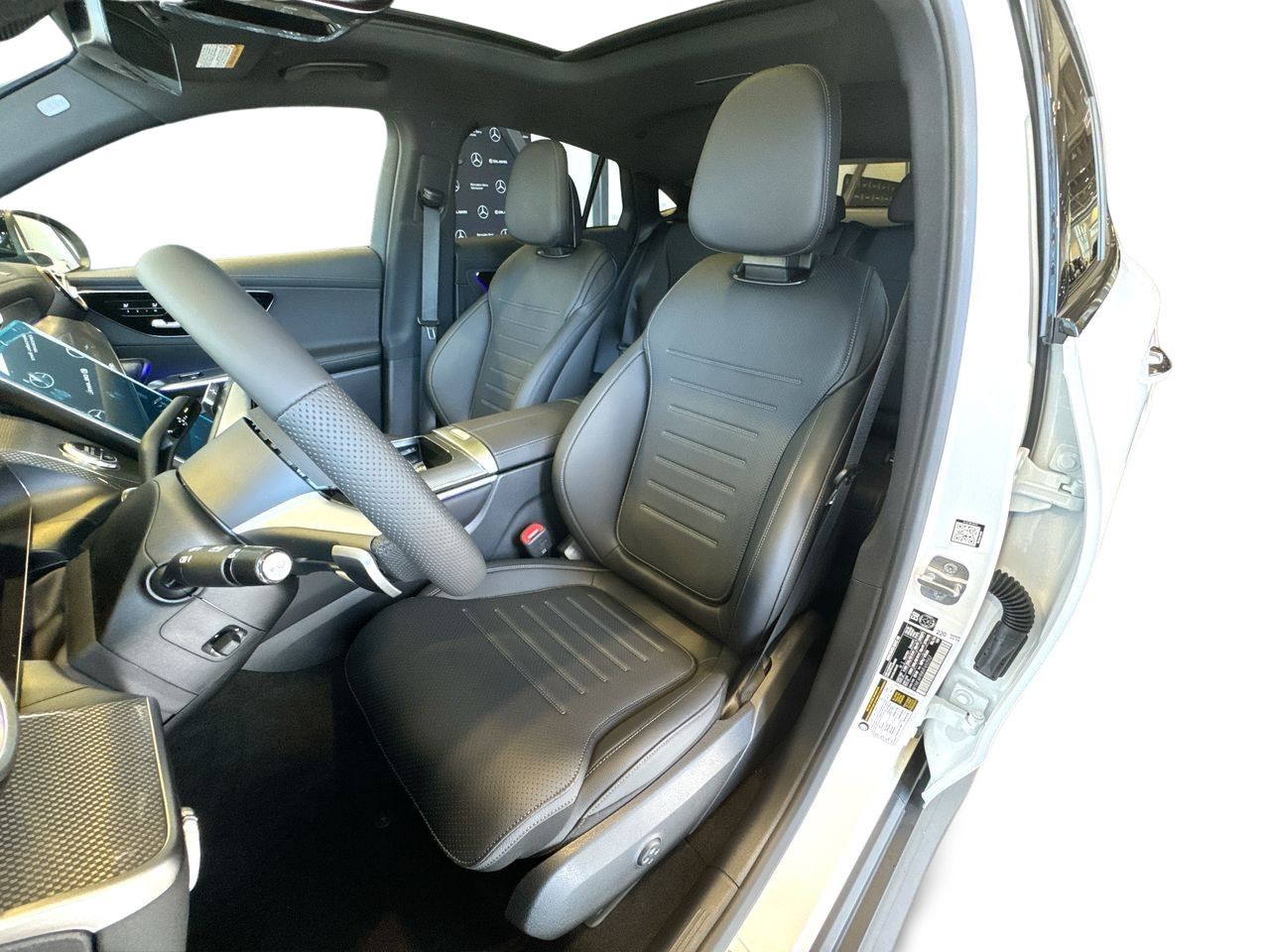 2027 Mercedes-Benz GLC