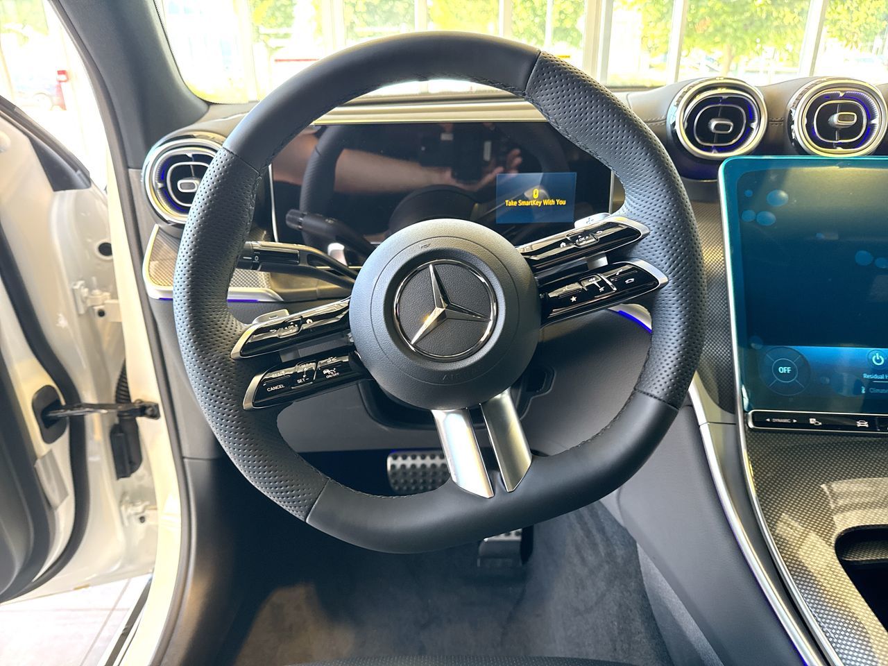 2027 Mercedes-Benz GLC