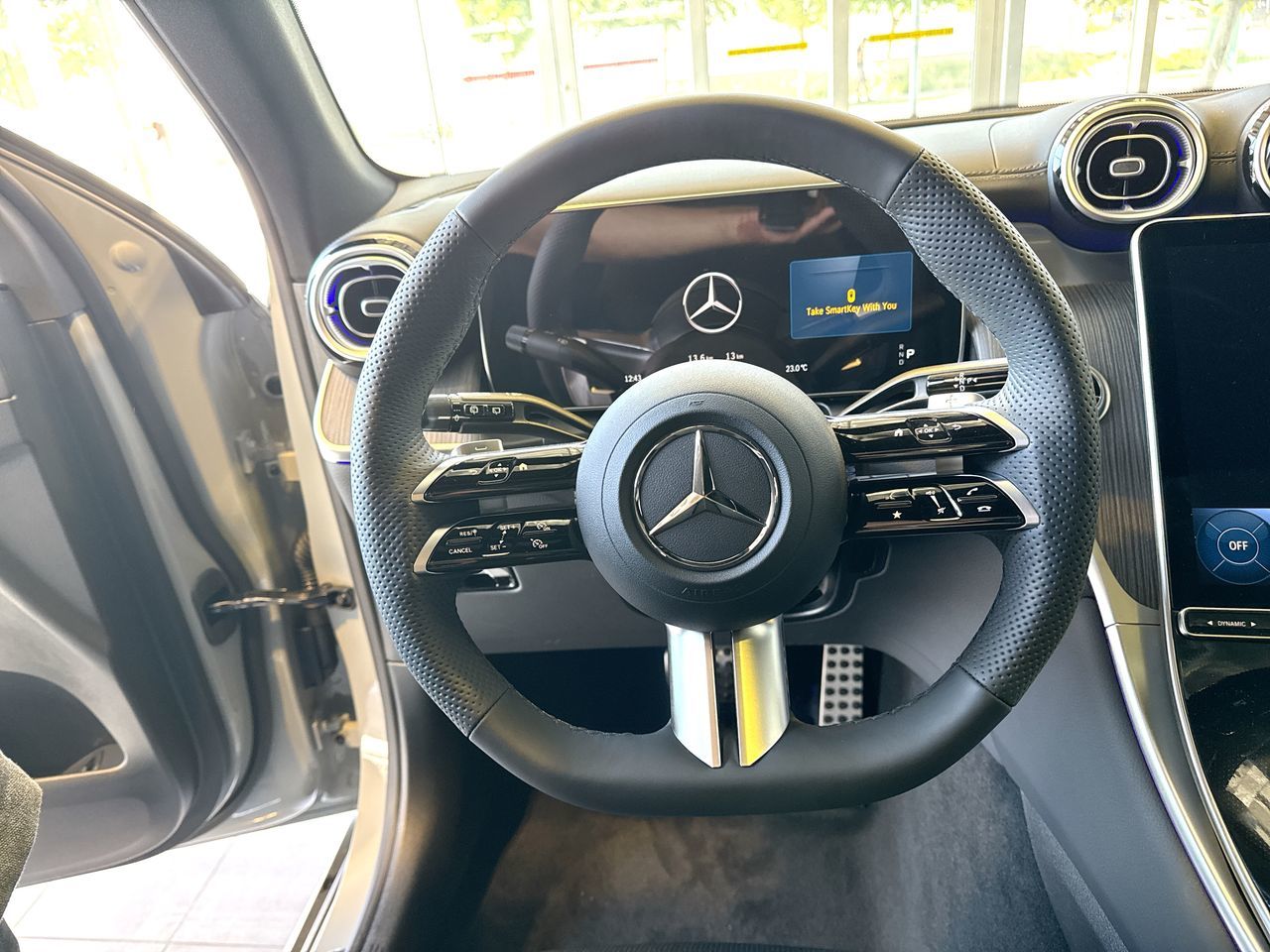 2027 Mercedes-Benz GLC