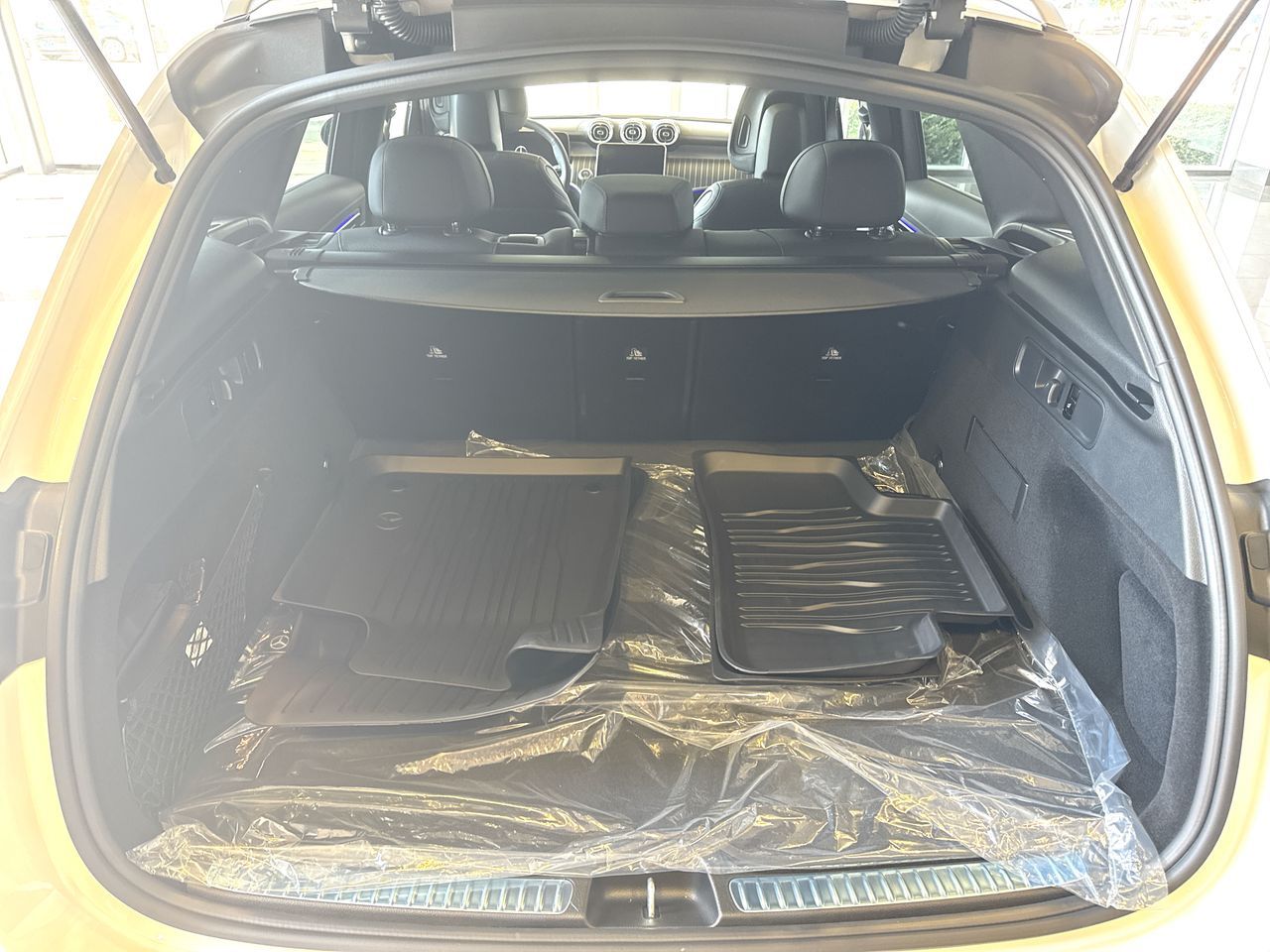 2027 Mercedes-Benz GLC in Vancouver, British Columbia