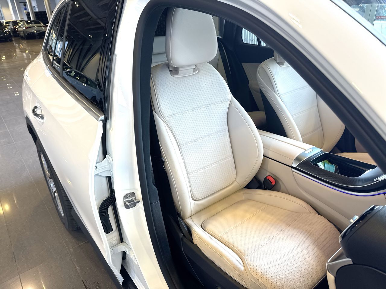 2027 Mercedes-Benz GLC in Vancouver, British Columbia