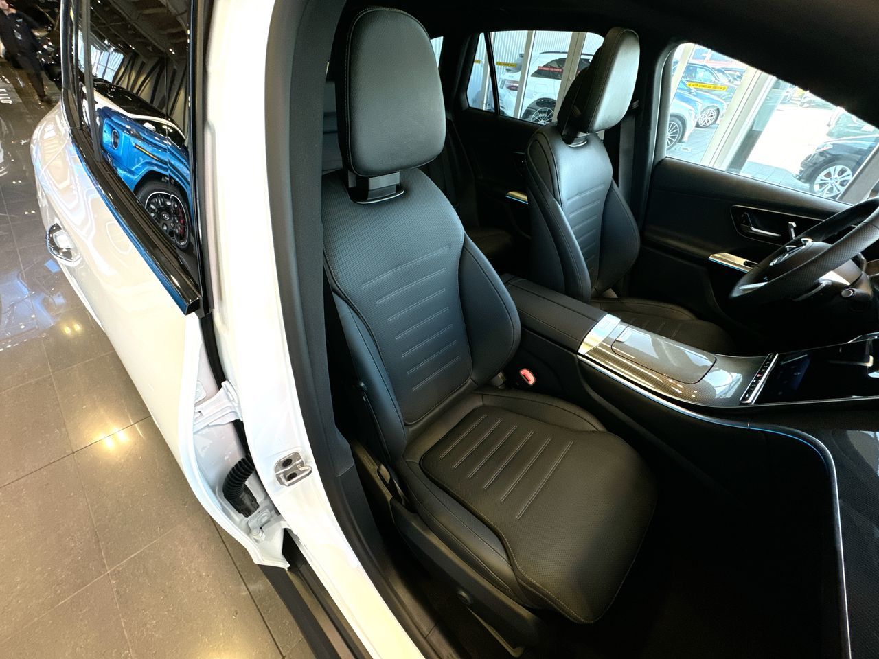 2025 Mercedes-Benz GLC350e in Vancouver, British Columbia