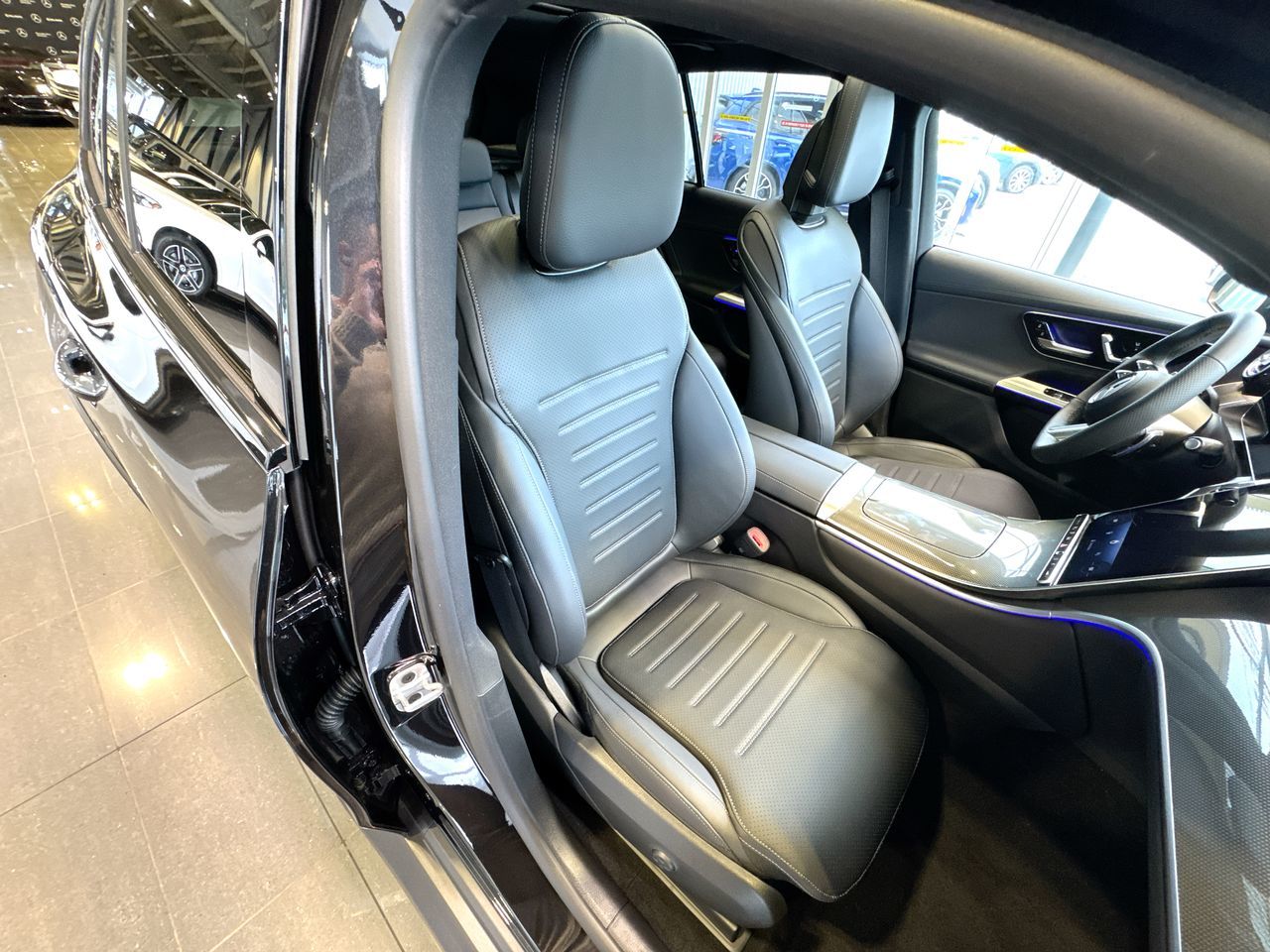 2025 Mercedes-Benz GLC Plug-in Hybrid in Vancouver, British Columbia
