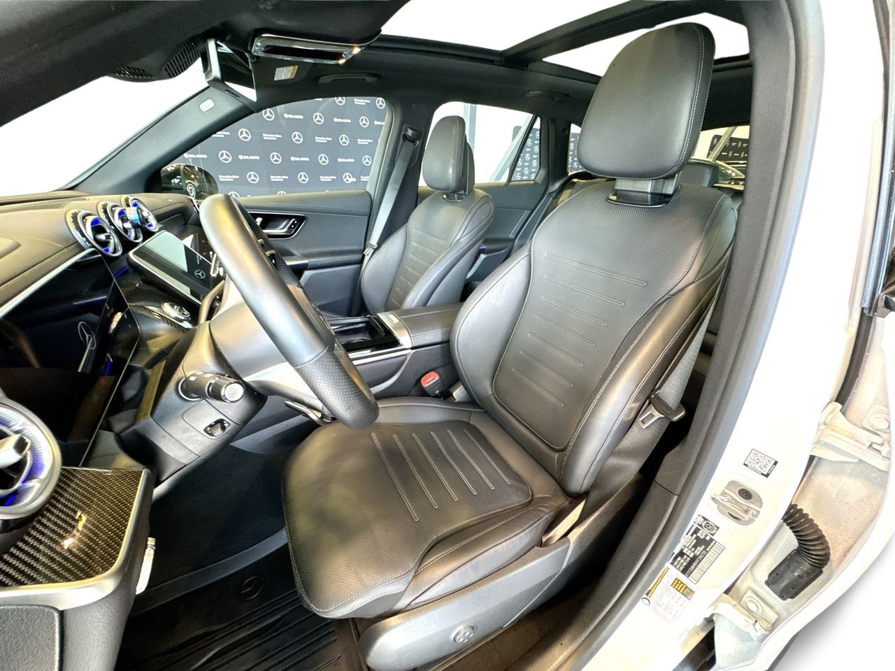 2025 Mercedes-Benz GLC43 AMG