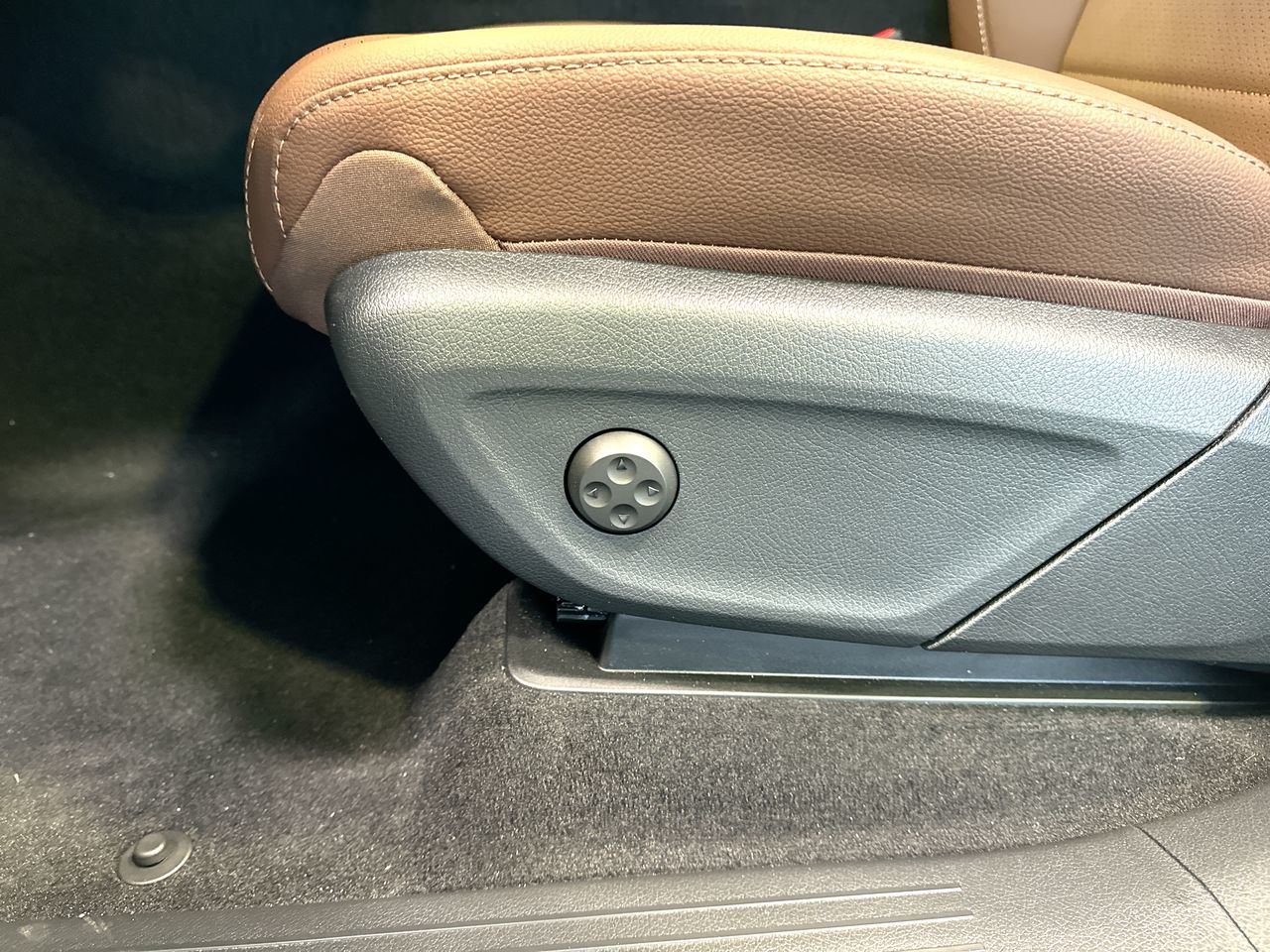 2025 Mercedes-Benz GLE Plug-in-Hybrid in Vancouver, British Columbia