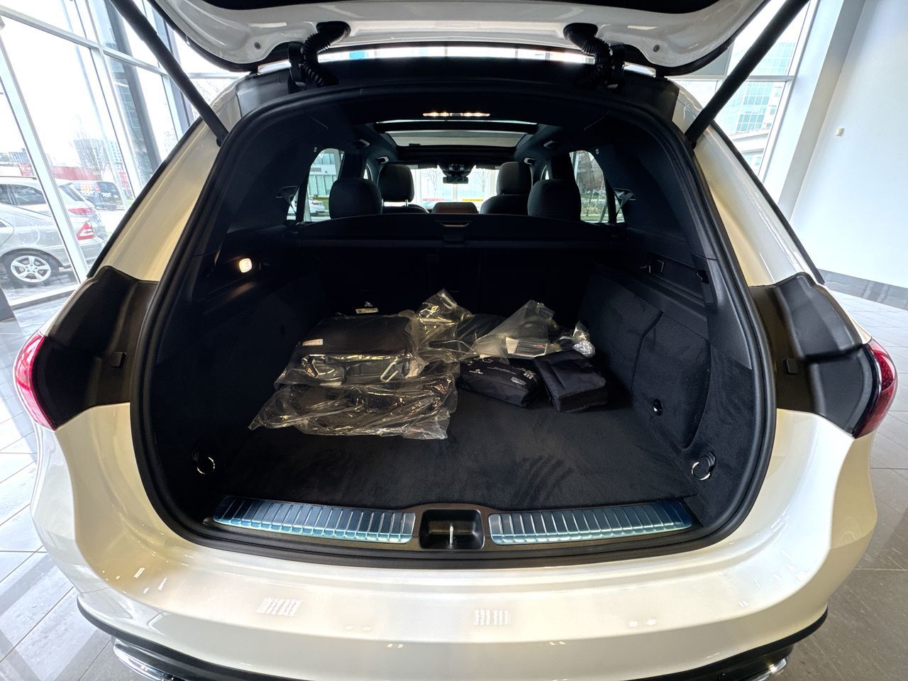 2025 Mercedes-Benz GLE Plug-in-Hybrid in Vancouver, British Columbia