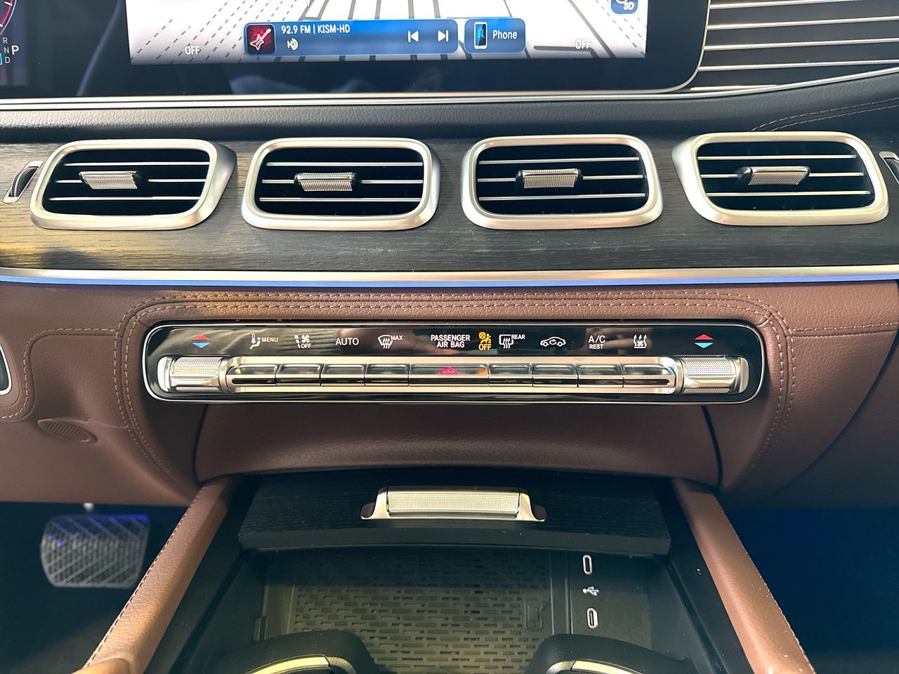 2025 Mercedes-Benz GLE Plug-in-Hybrid in Vancouver, British Columbia