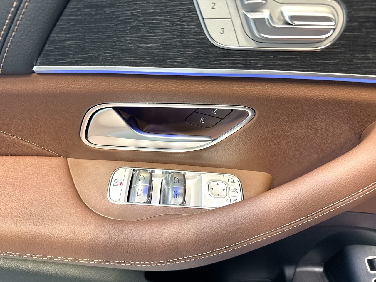 2025 Mercedes-Benz GLE Plug-in-Hybrid in Vancouver, British Columbia