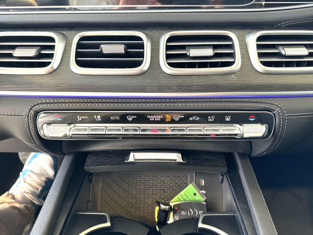 2025 Mercedes-Benz GLE Plug-in Hybrid in Vancouver, British Columbia