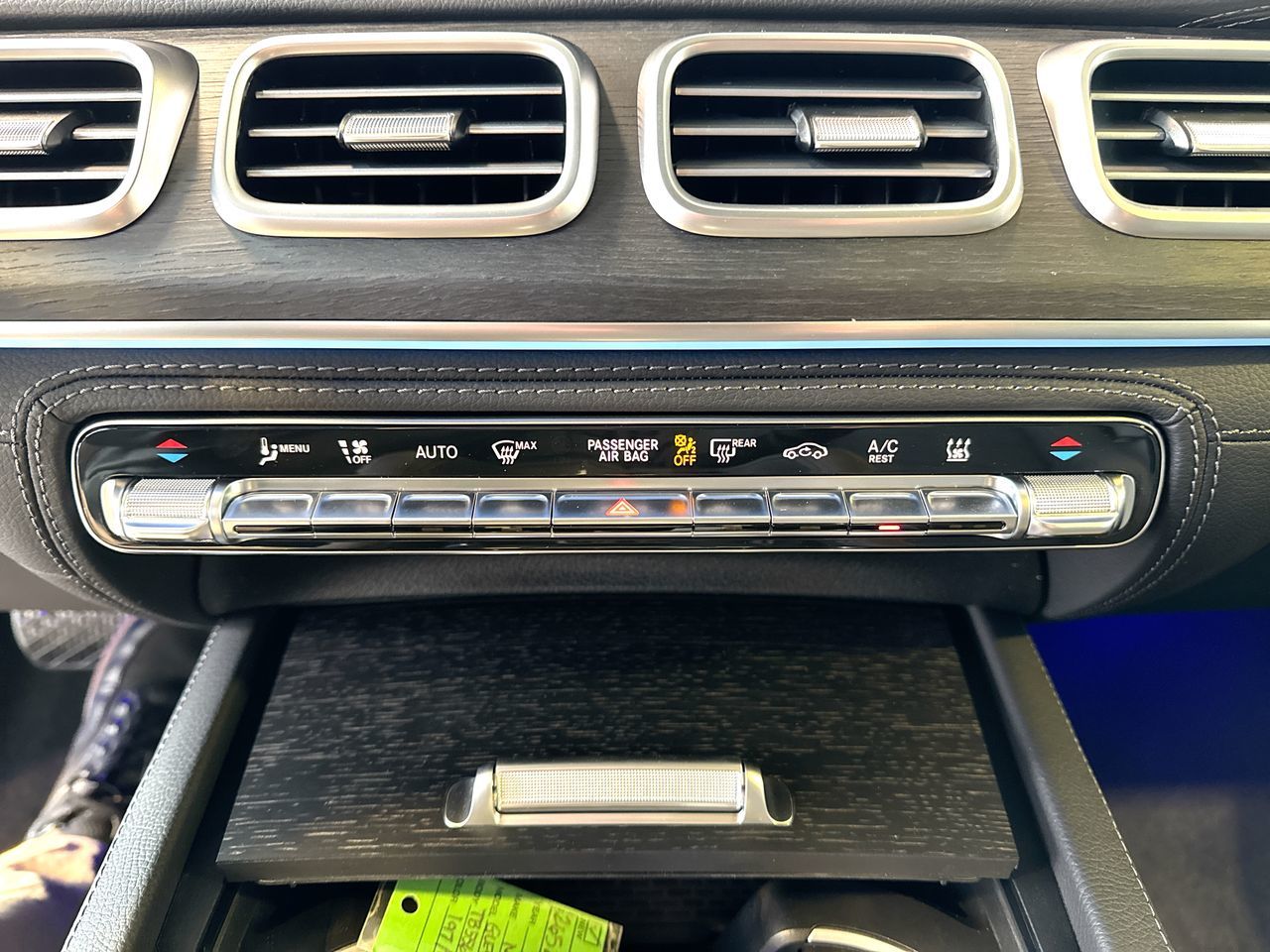 2026 Mercedes-Benz GLE Plug-in Hybrid in Vancouver, British Columbia