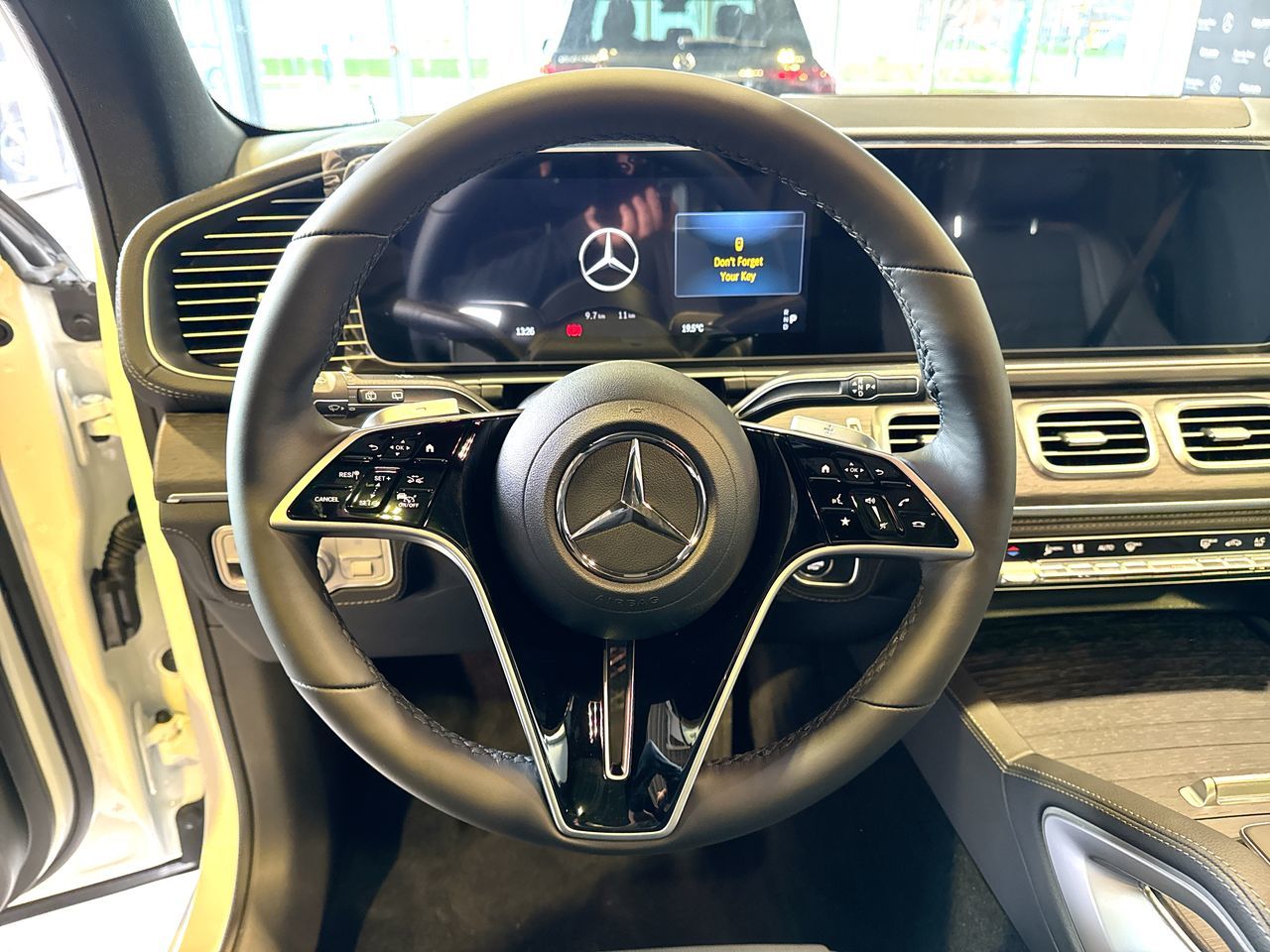 2026 Mercedes-Benz GLE Plug-in Hybrid in Vancouver, British Columbia