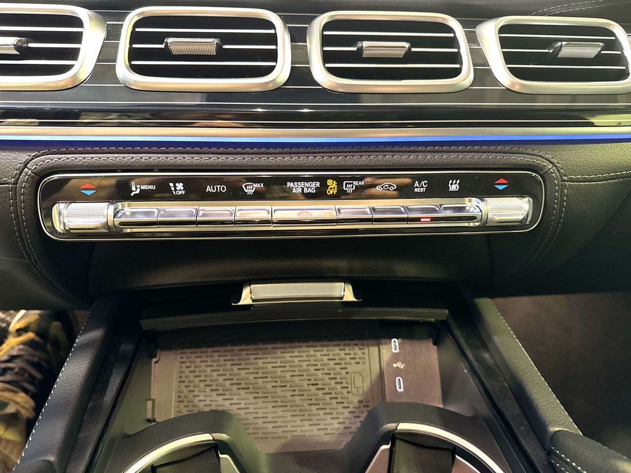 2026 Mercedes-Benz GLE Plug-in Hybrid in Vancouver, British Columbia