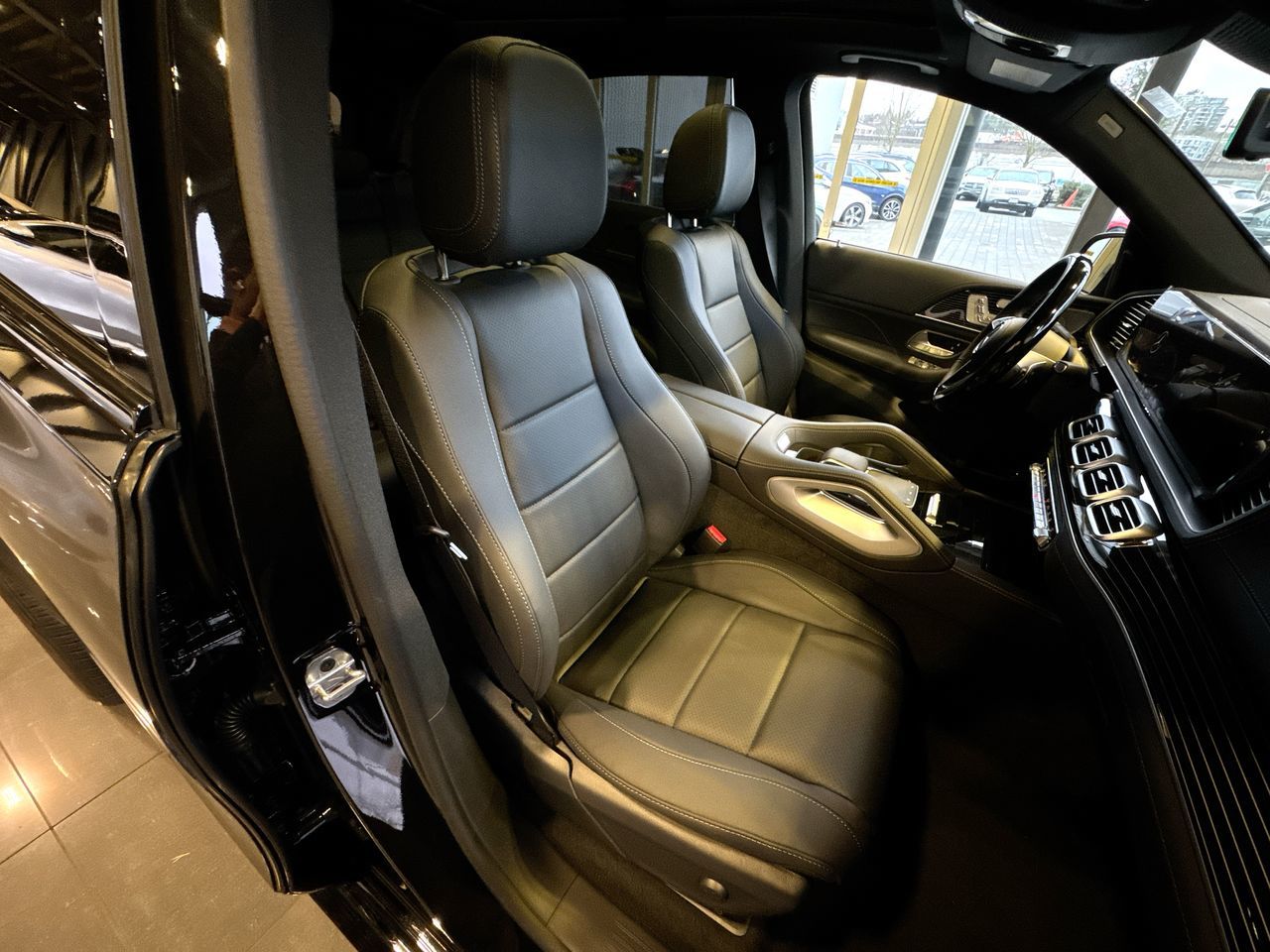 2026 Mercedes-Benz GLE Plug-in Hybrid in Vancouver, British Columbia