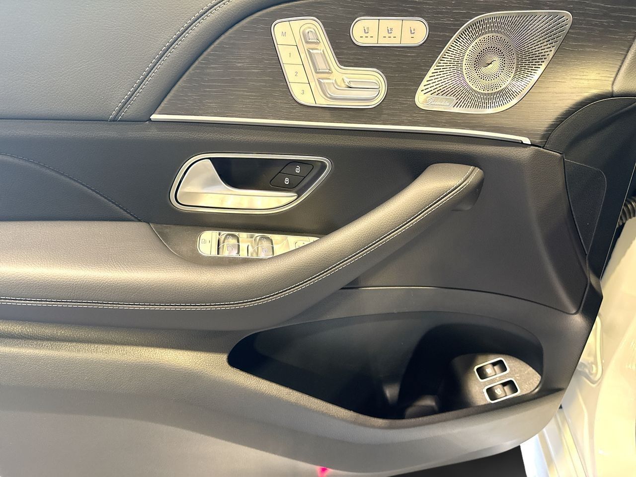 2026 Mercedes-Benz GLE Plug-in Hybrid in Vancouver, British Columbia