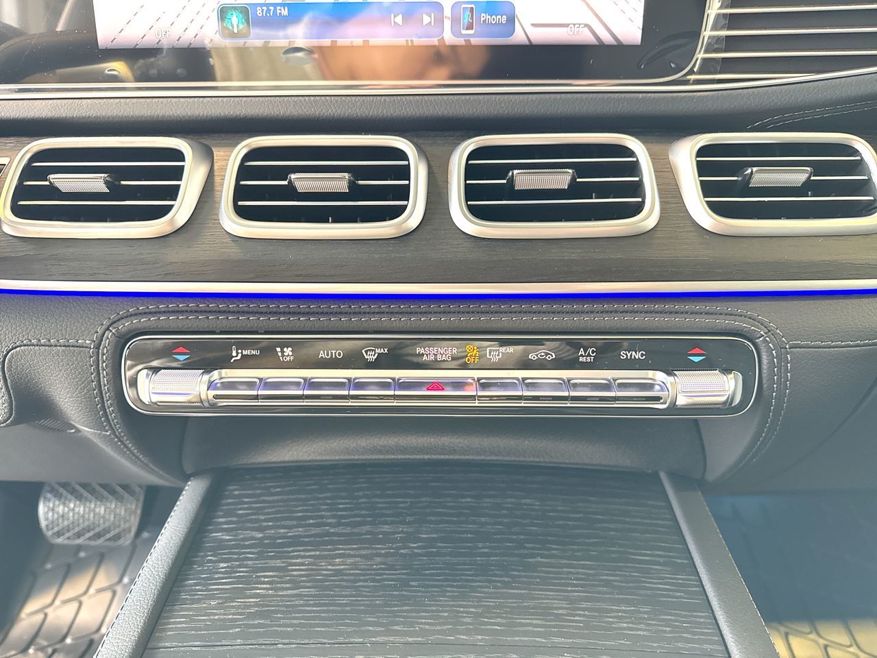 2025 Mercedes-Benz GLE in Vancouver, British Columbia