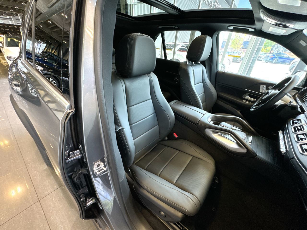2025 Mercedes-Benz GLE in Vancouver, British Columbia
