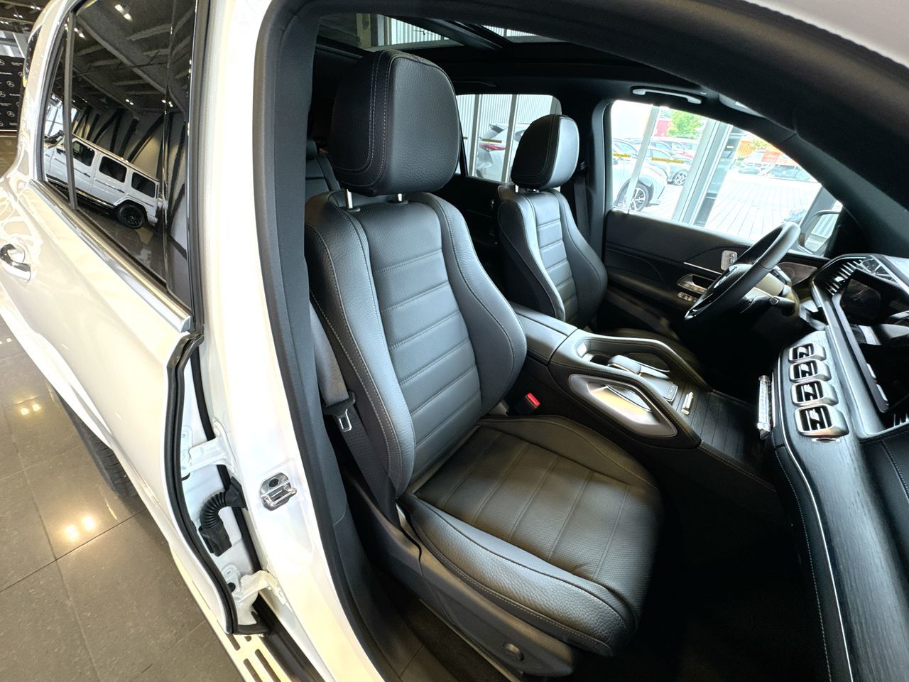 2025 Mercedes-Benz GLE in Vancouver, British Columbia