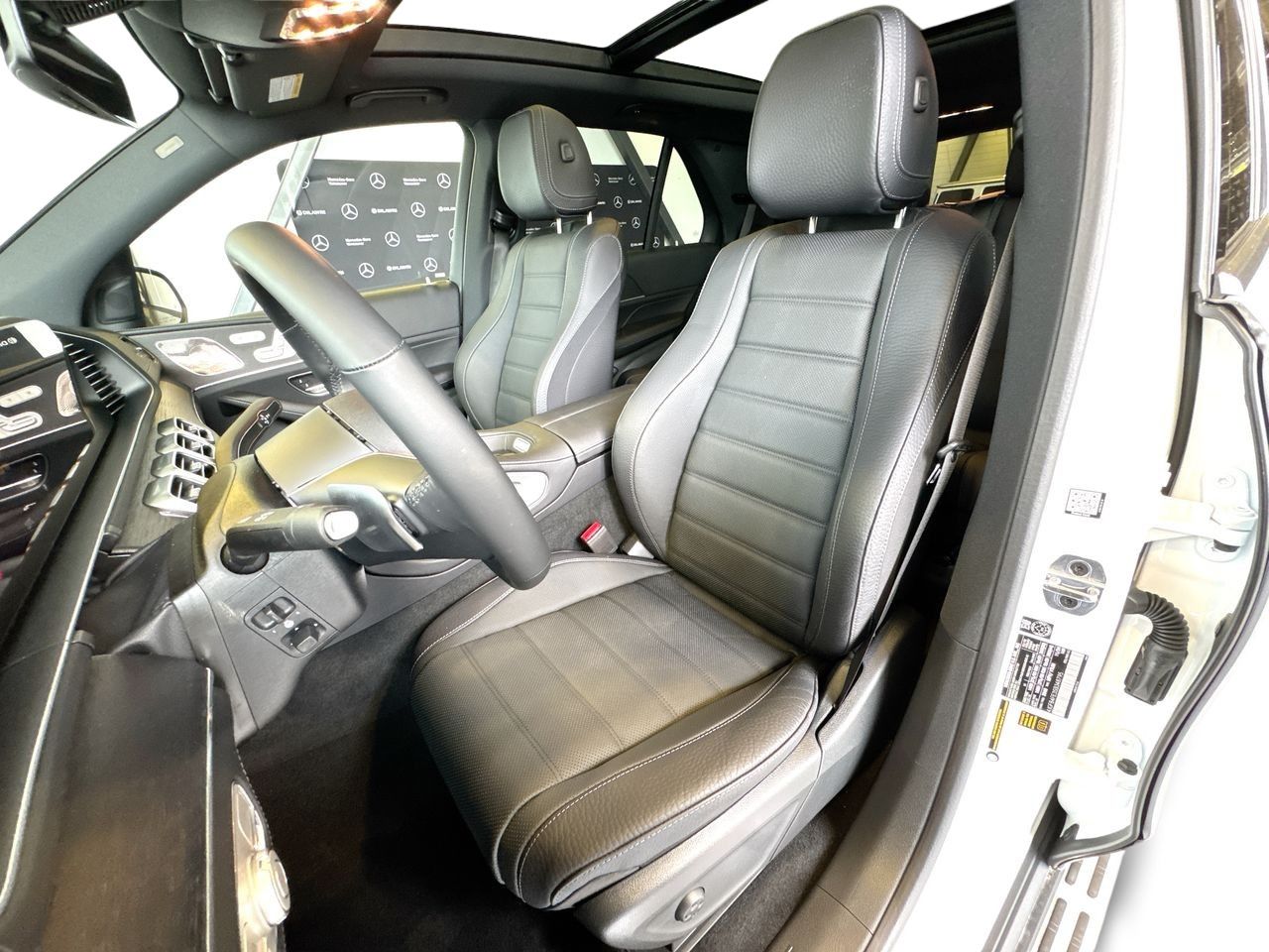2025 Mercedes-Benz GLE in Vancouver, British Columbia