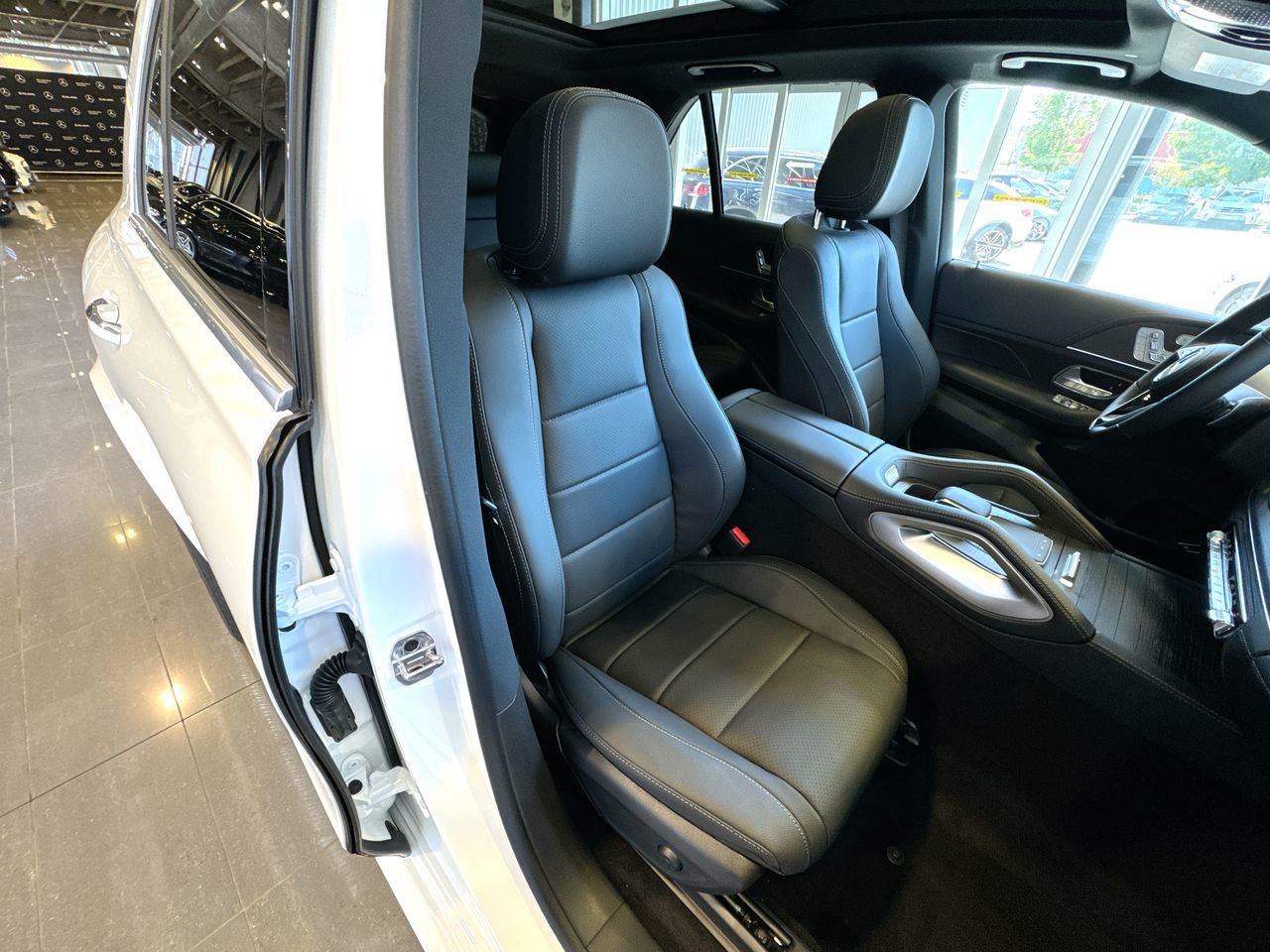 2025 Mercedes-Benz GLE in Vancouver, British Columbia