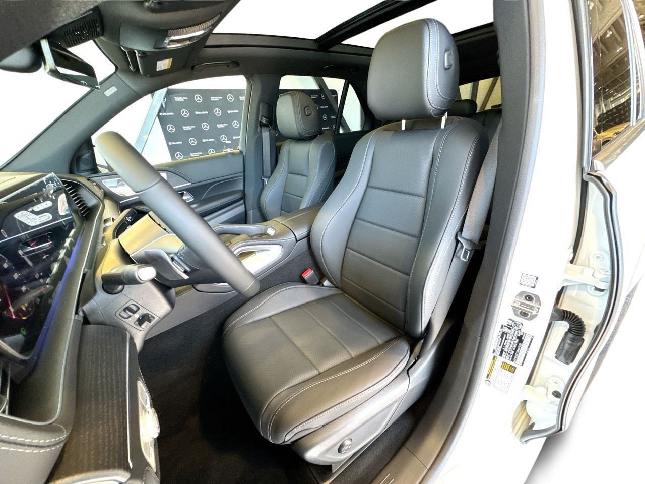 2025 Mercedes-Benz GLE in Vancouver, British Columbia