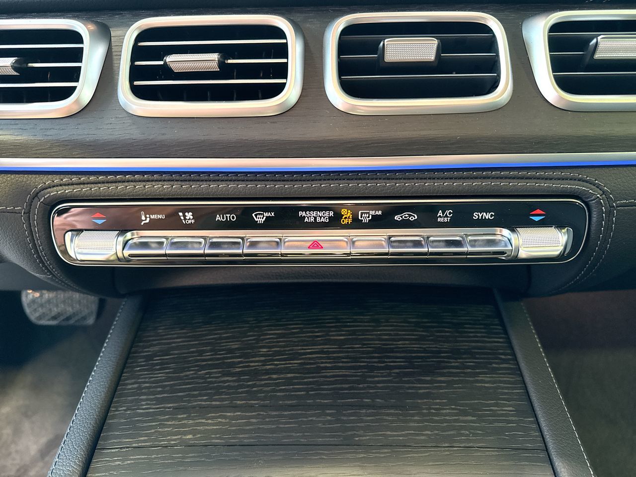 2026 Mercedes-Benz GLE in Vancouver, British Columbia