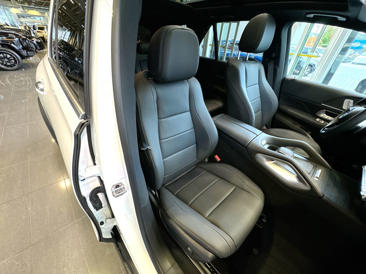 2026 Mercedes-Benz GLE in Vancouver, British Columbia