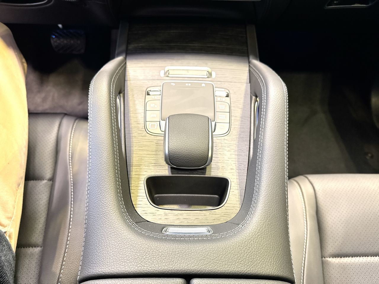 2026 Mercedes-Benz GLE in Vancouver, British Columbia