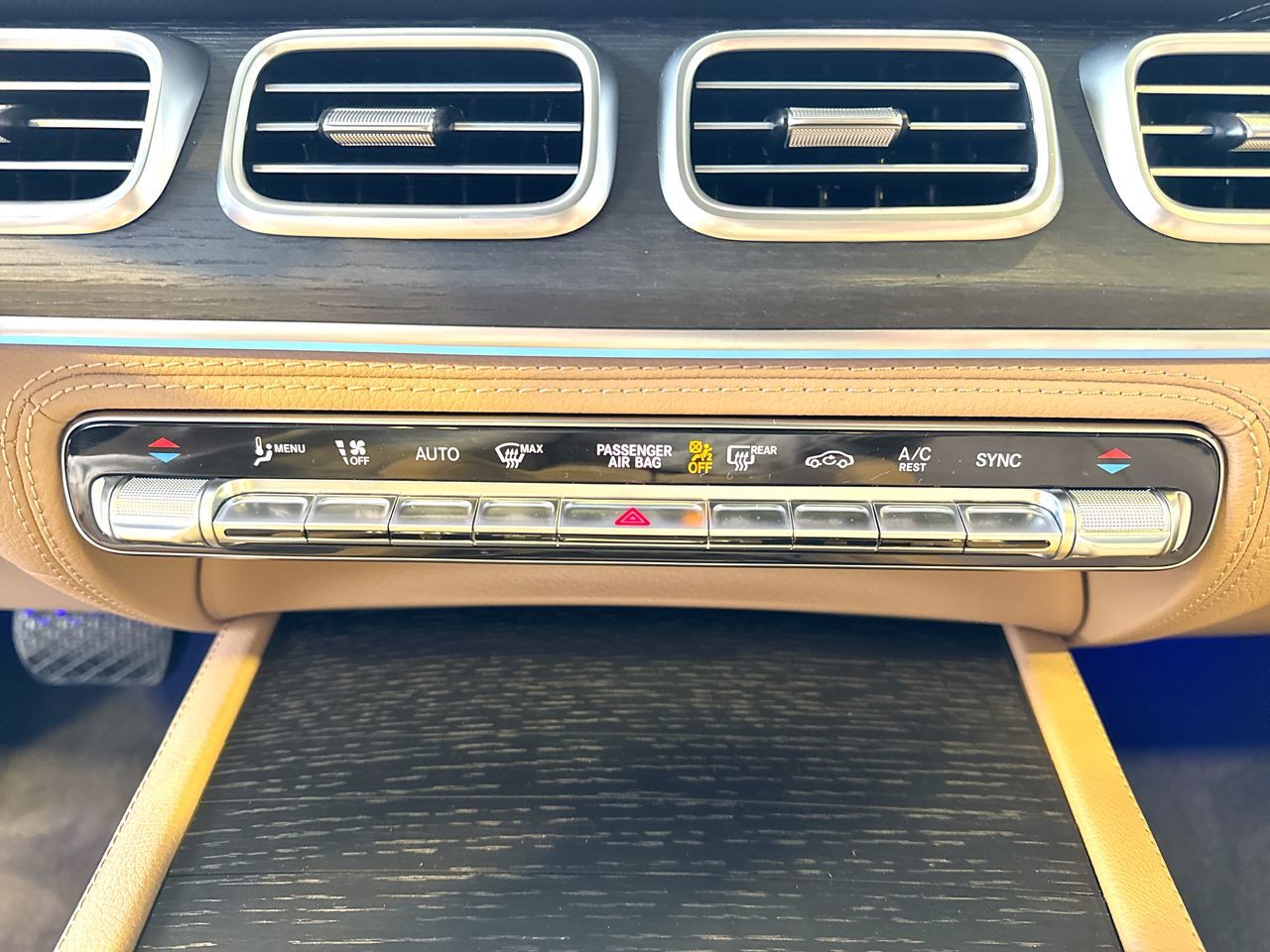 2026 Mercedes-Benz GLE in Vancouver, British Columbia