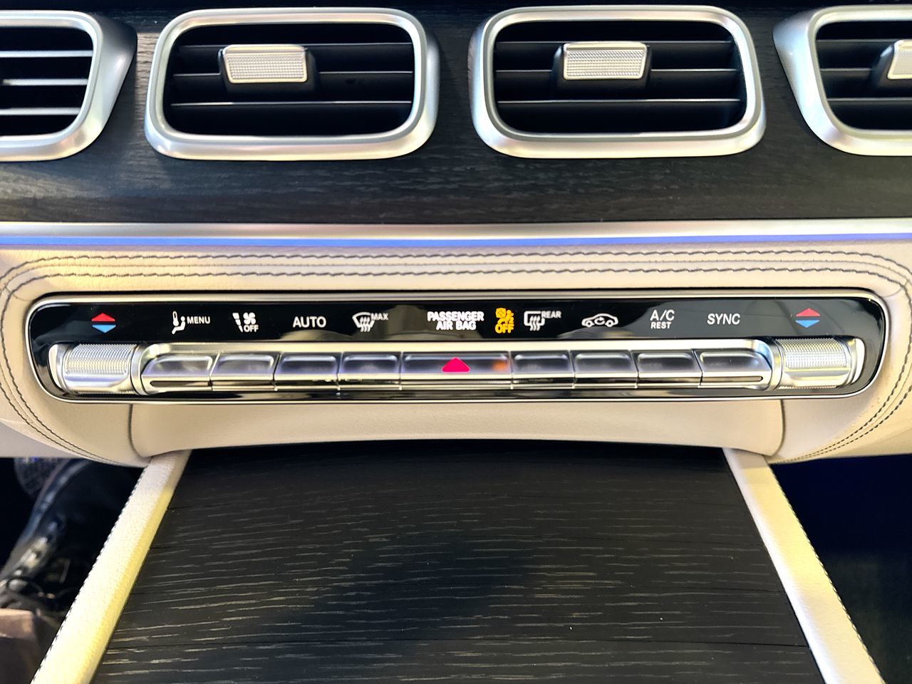 2026 Mercedes-Benz GLE in Vancouver, British Columbia